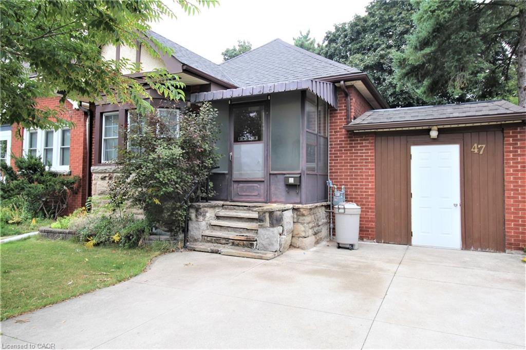 Main-47 Marion Avenue S, Hamilton, ON, L8S 1T5