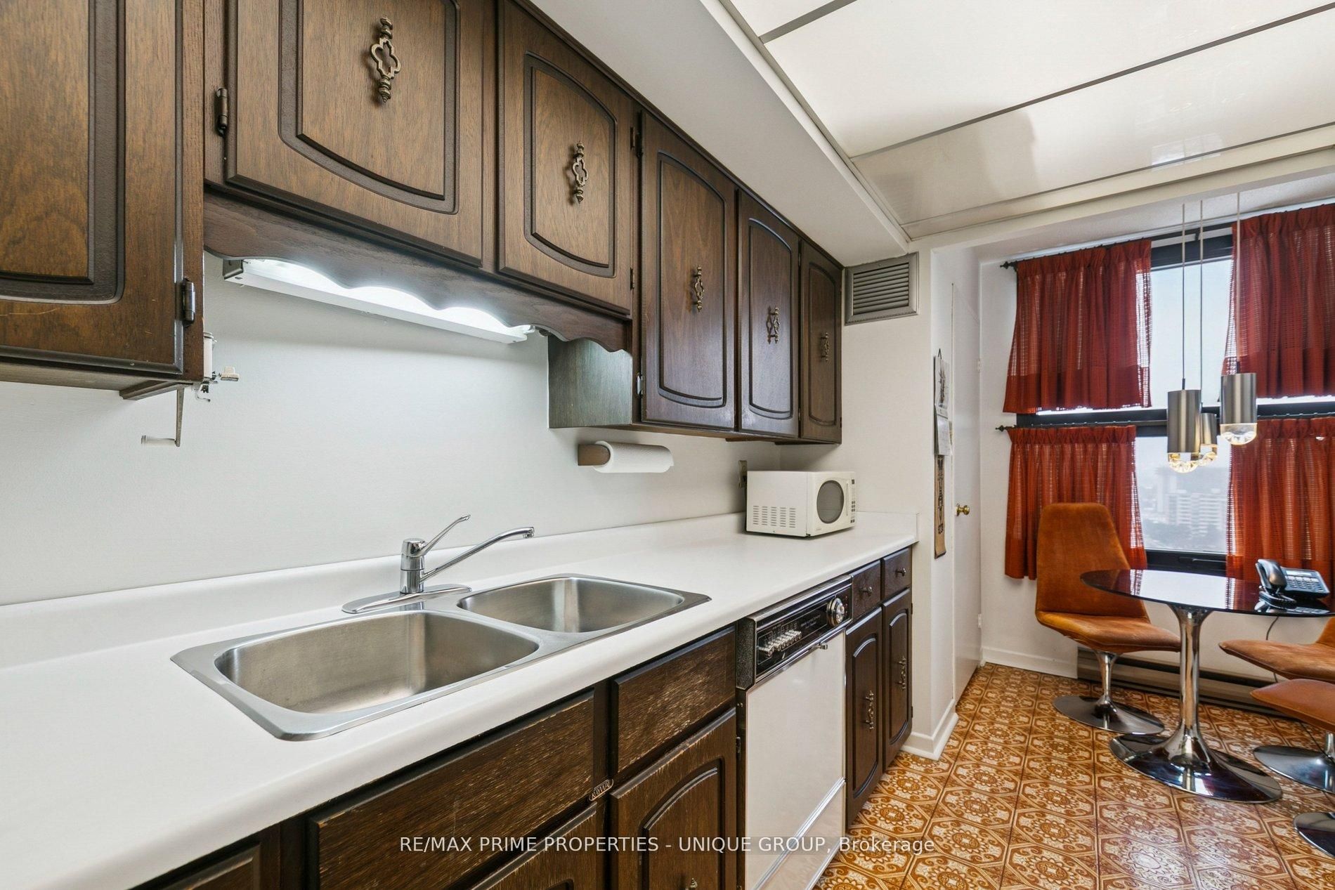 Additional image 3 of 1801-1300 Bloor Street, Mississauga, ON, L4Y 3Z2