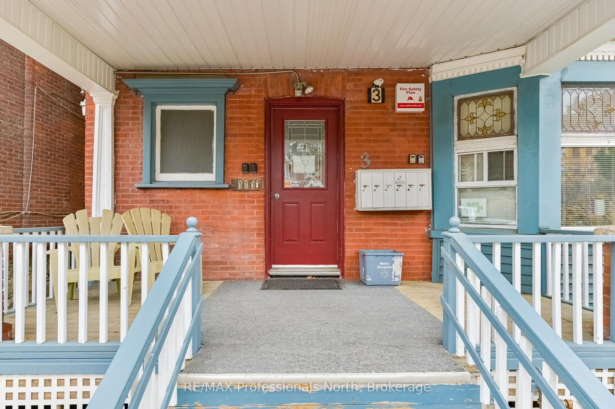 3 Maynard Avenue, Toronto, ON, M6K 2Z7 photo 3