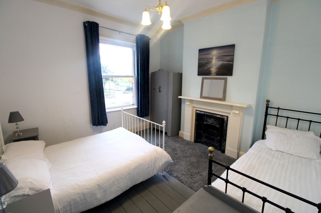 Additional image 16 of 5 bed town house for sale52 Brighton Road, Rhyl LL18