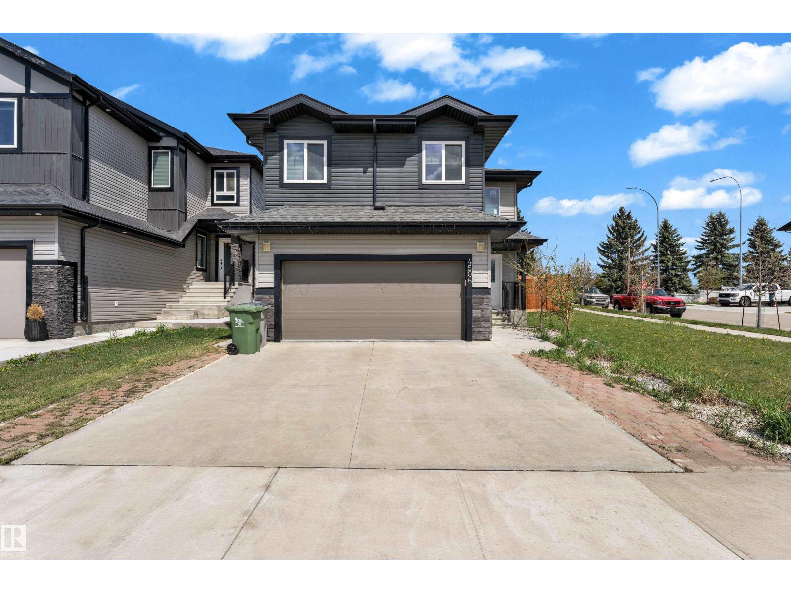 4506 49 Avenue, Beaumont, AB, T4X2B2