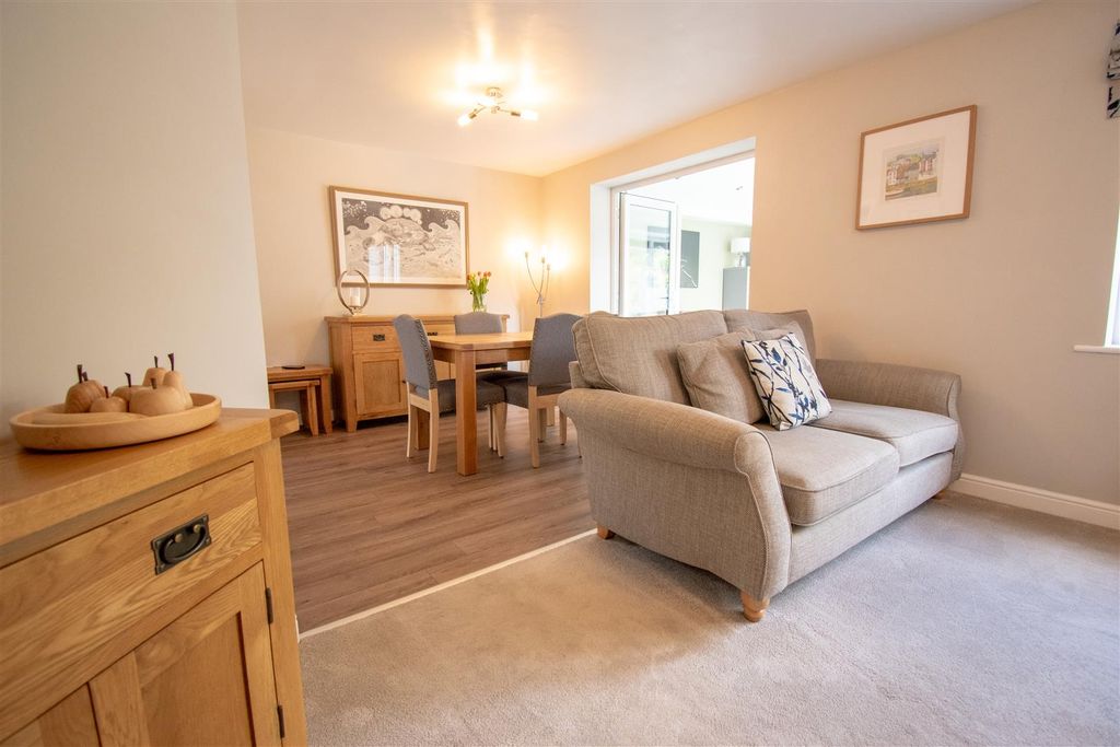 Additional image 9 of 4 bed detached house for saleDeanery Close, Ripley DE5