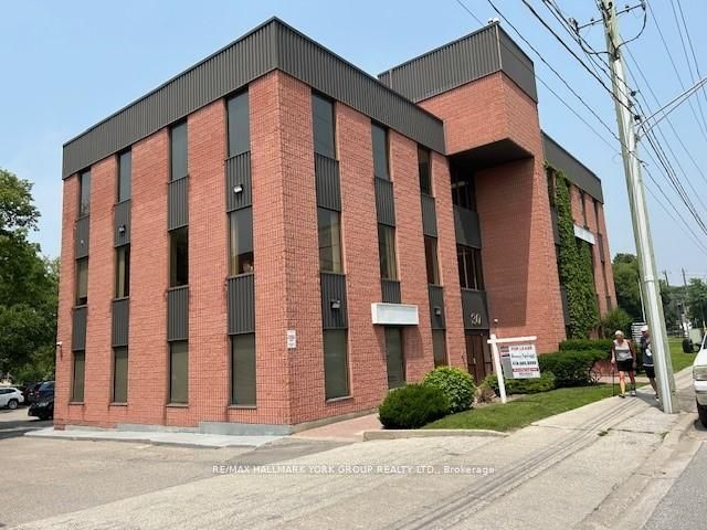 Additional image 2 of 302-30 Prospect Street, Newmarket, ON, L3Y 3S9