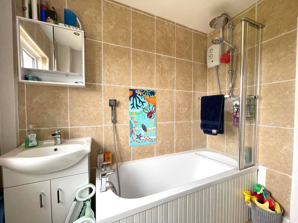 Additional image 11 of 2 bed maisonette for saleSt. Georges Avenue, Sheerness ME12