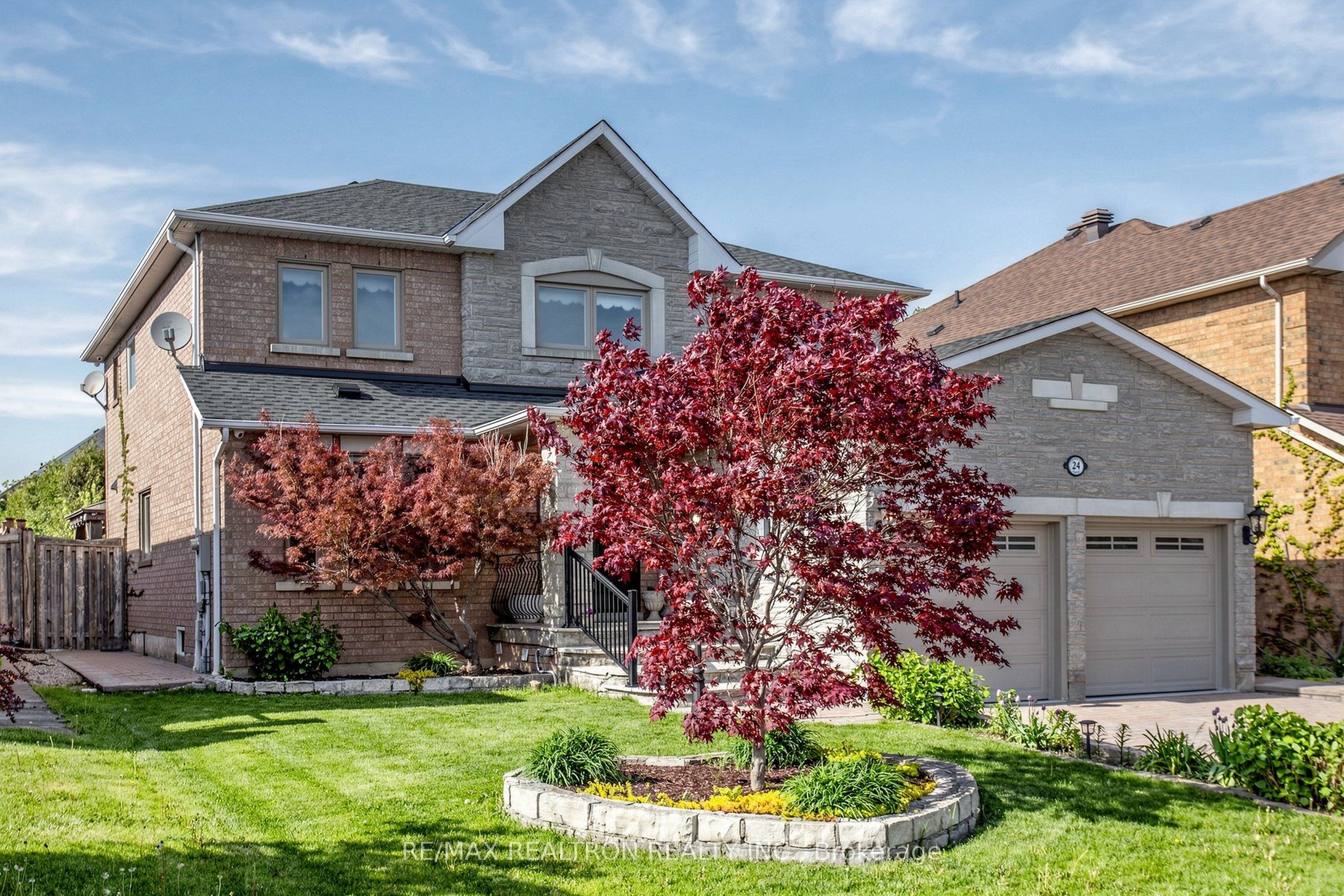 24 Drummond Drive, Vaughan, ON, L6A 2M5 photo 2