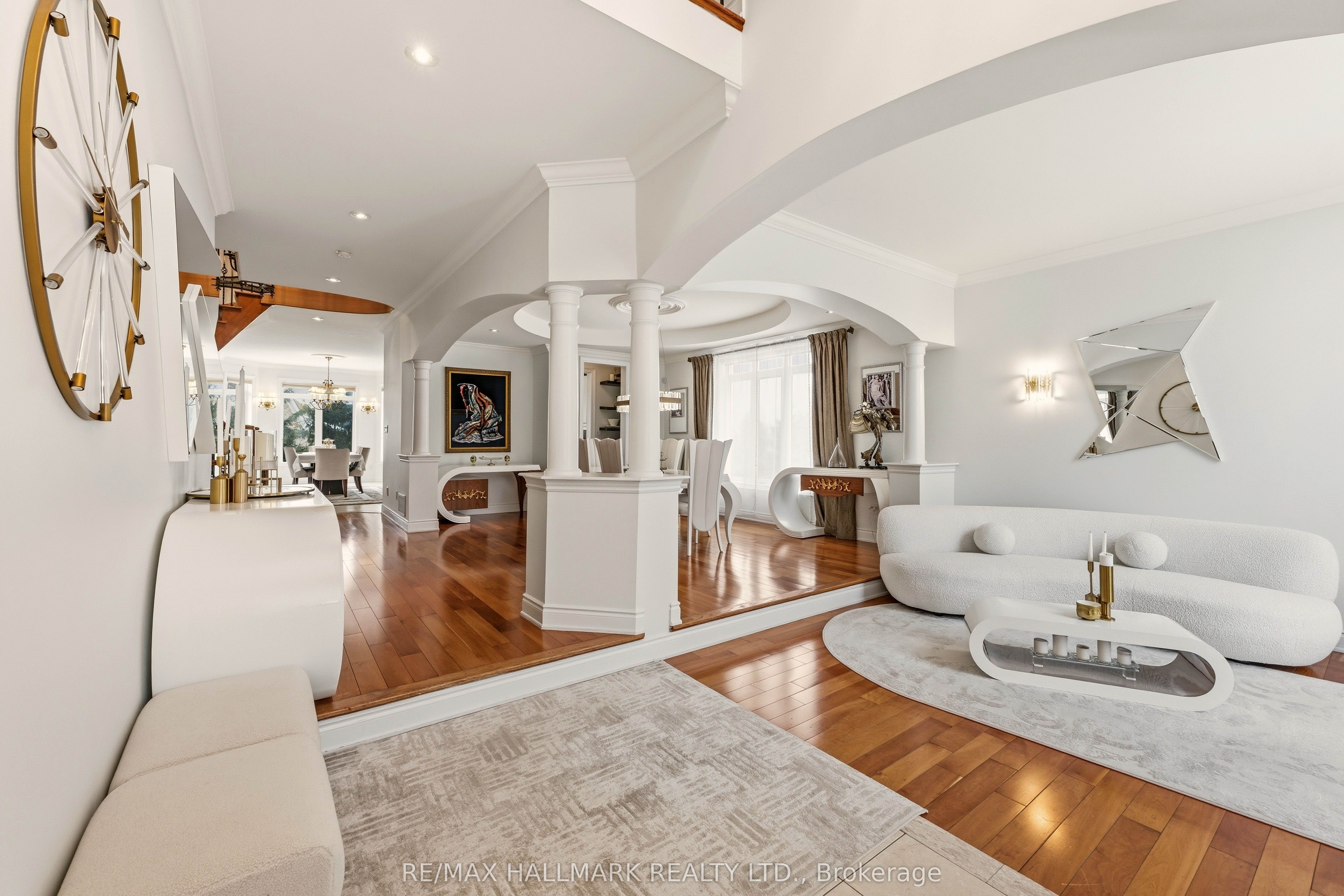 12 Sachet Drive, Richmond Hill, ON, L4E 4S1 photo 2