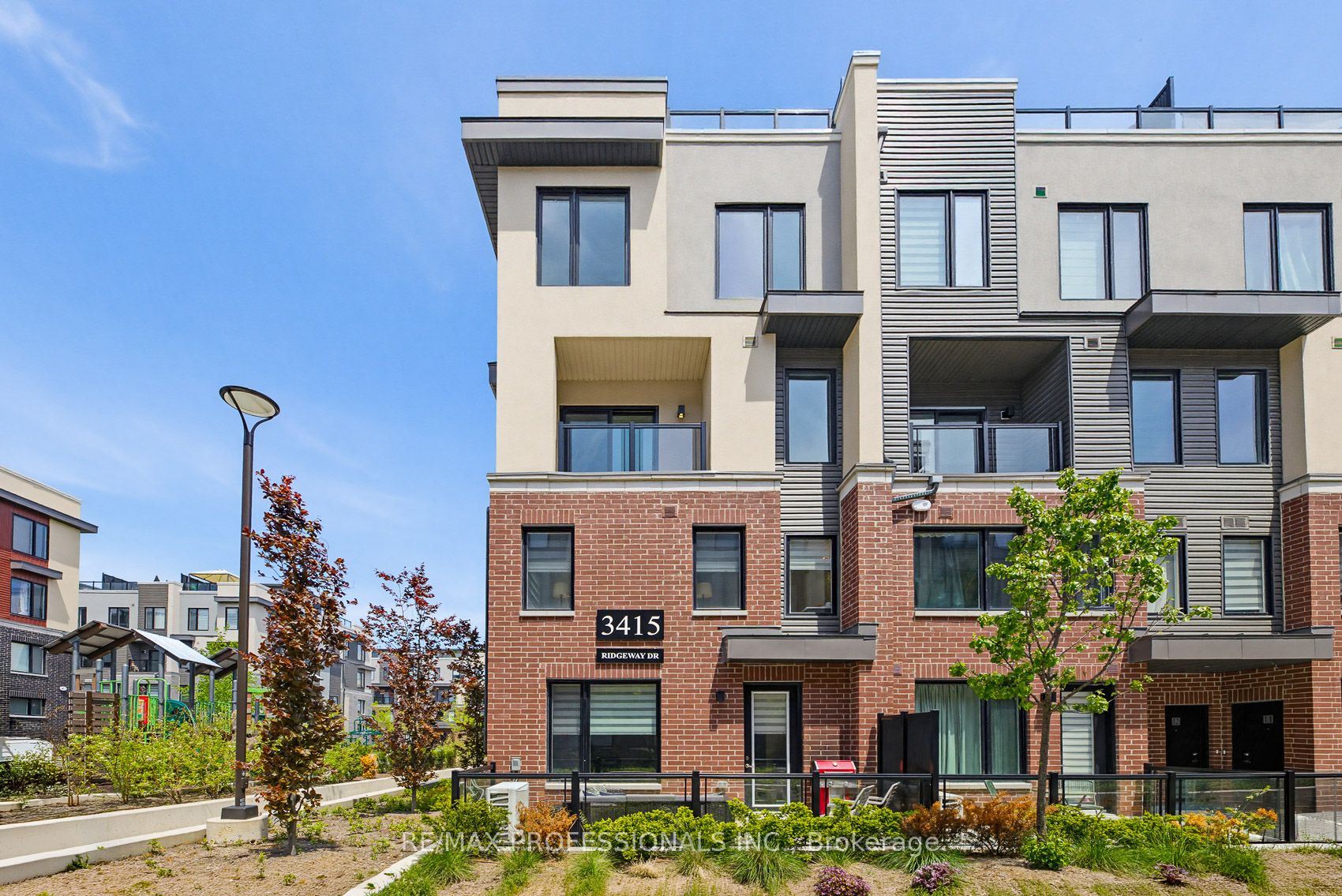 Additional image 2 of 15-3415 Ridgeway Drive, Mississauga, ON, L5L 0B9