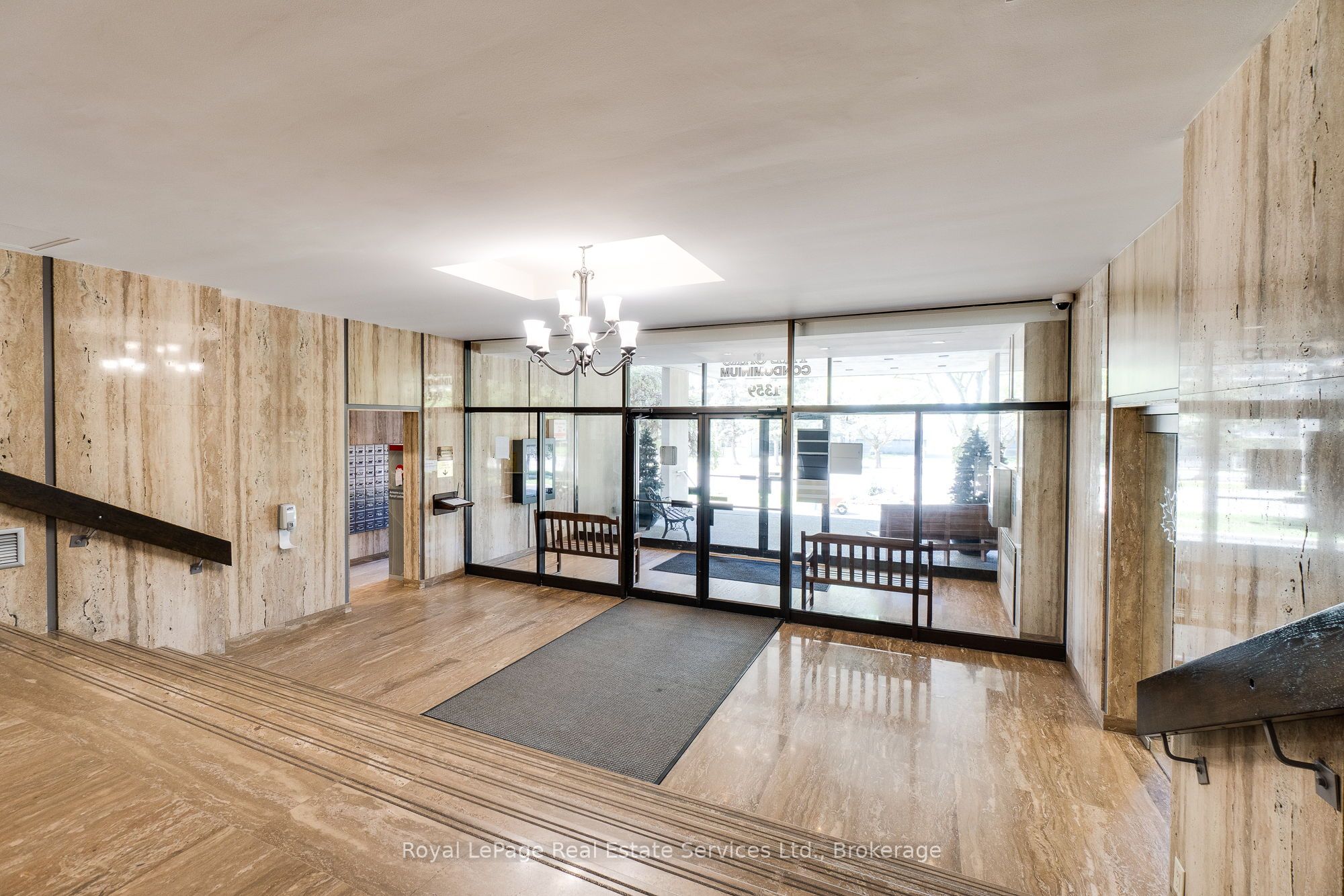 Additional image 4 of 1810-1359 White Oaks Boulevard, Oakville, ON, L6H 2R8