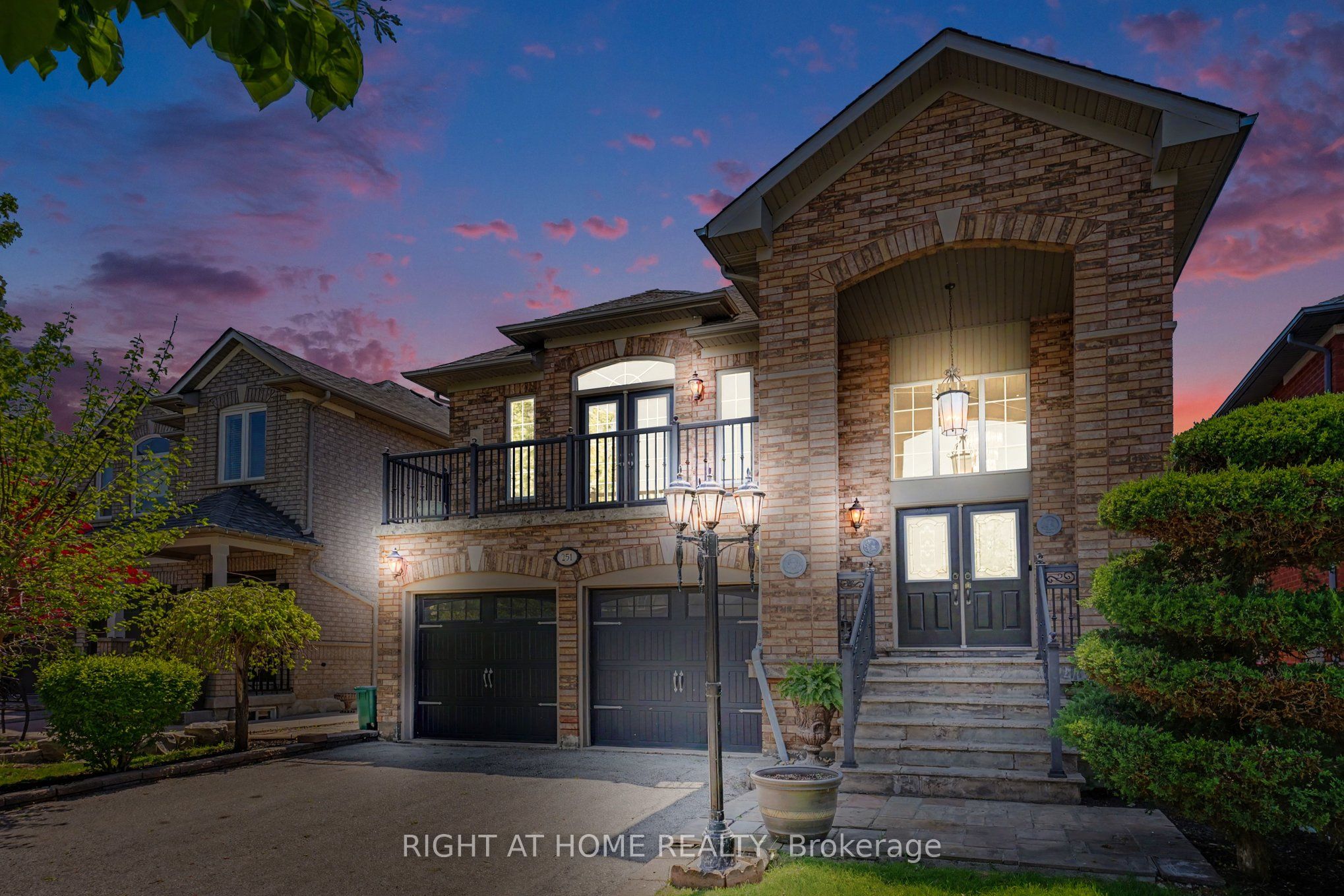 251 Sonoma Boulevard, Vaughan, ON, L4H 1R5