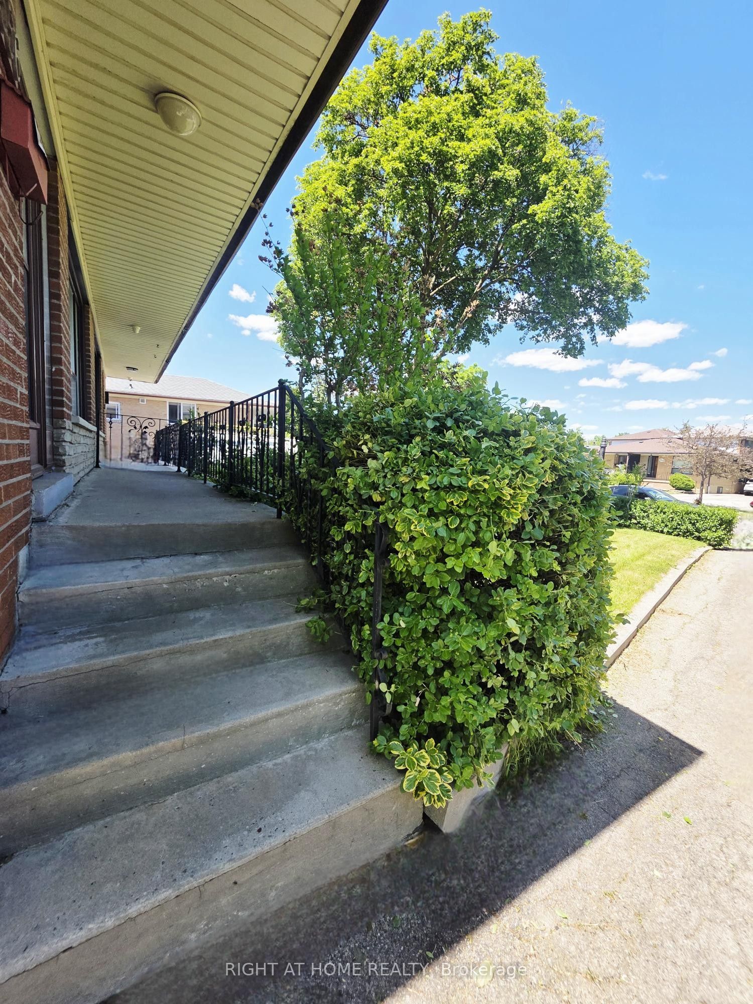 Additional image 6 of 3556 Monica Drive, Mississauga, ON, L4T 2E5