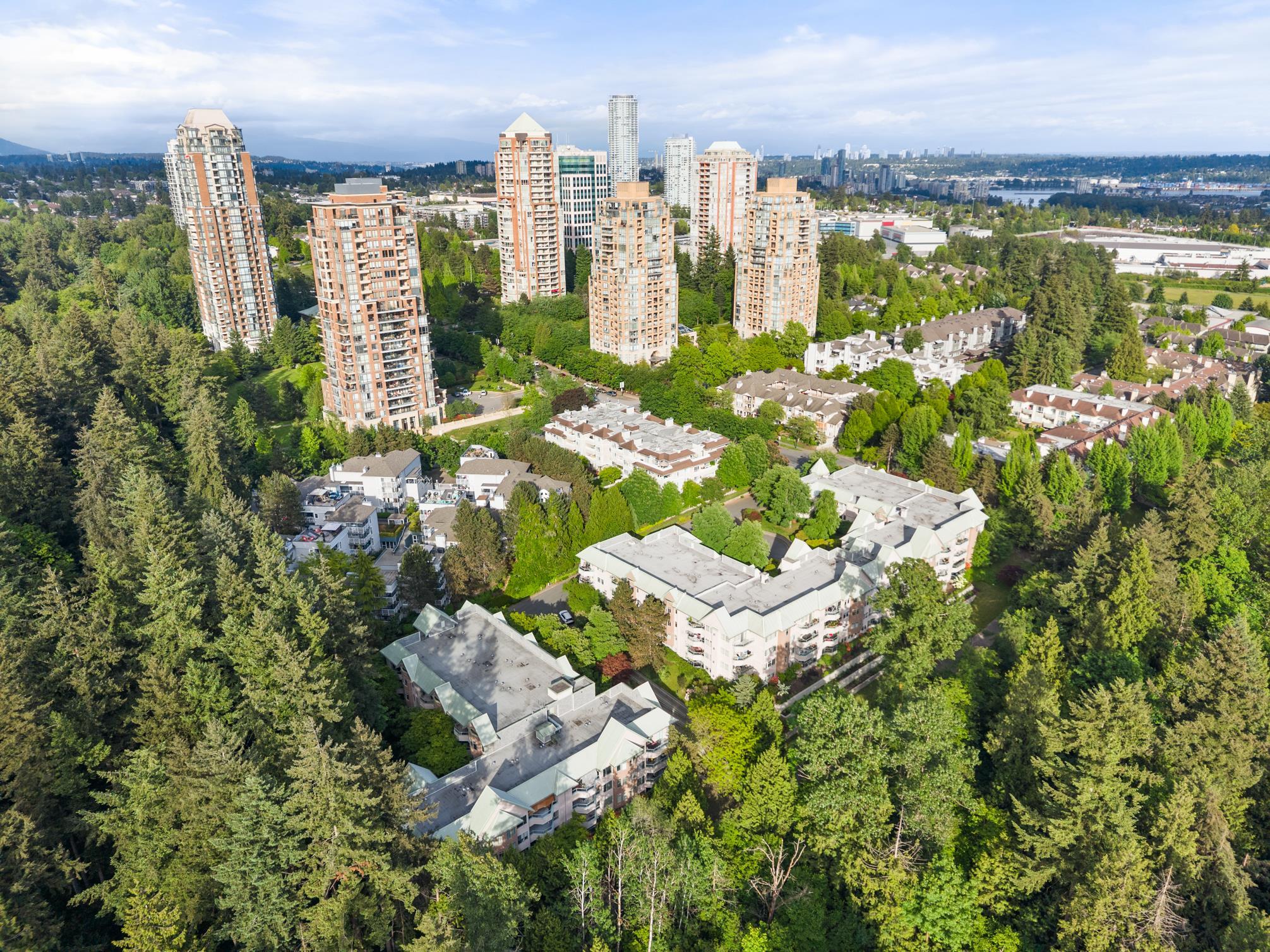 410-6737 Station Hill Court, Burnaby, BC, V3N 4V2