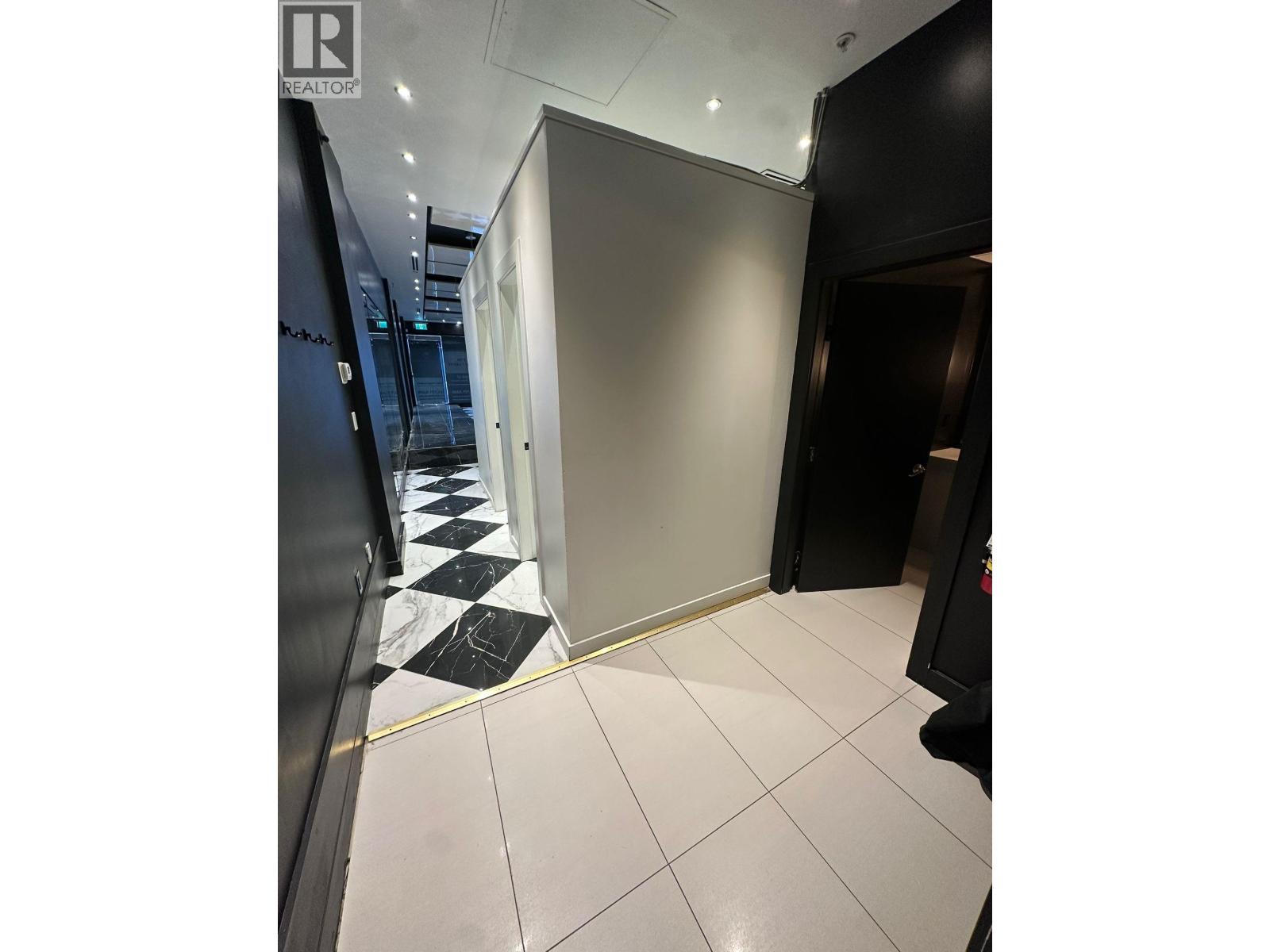 Additional image 2 of 1455 Pender Street West, Vancouver, BC, V6G2S3