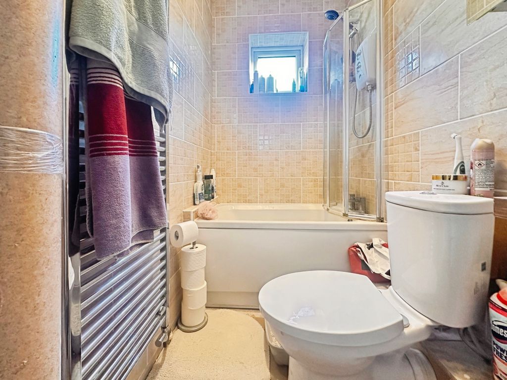 Additional image 17 of 1 bed flat for saleHigh Street, Sheerness ME12