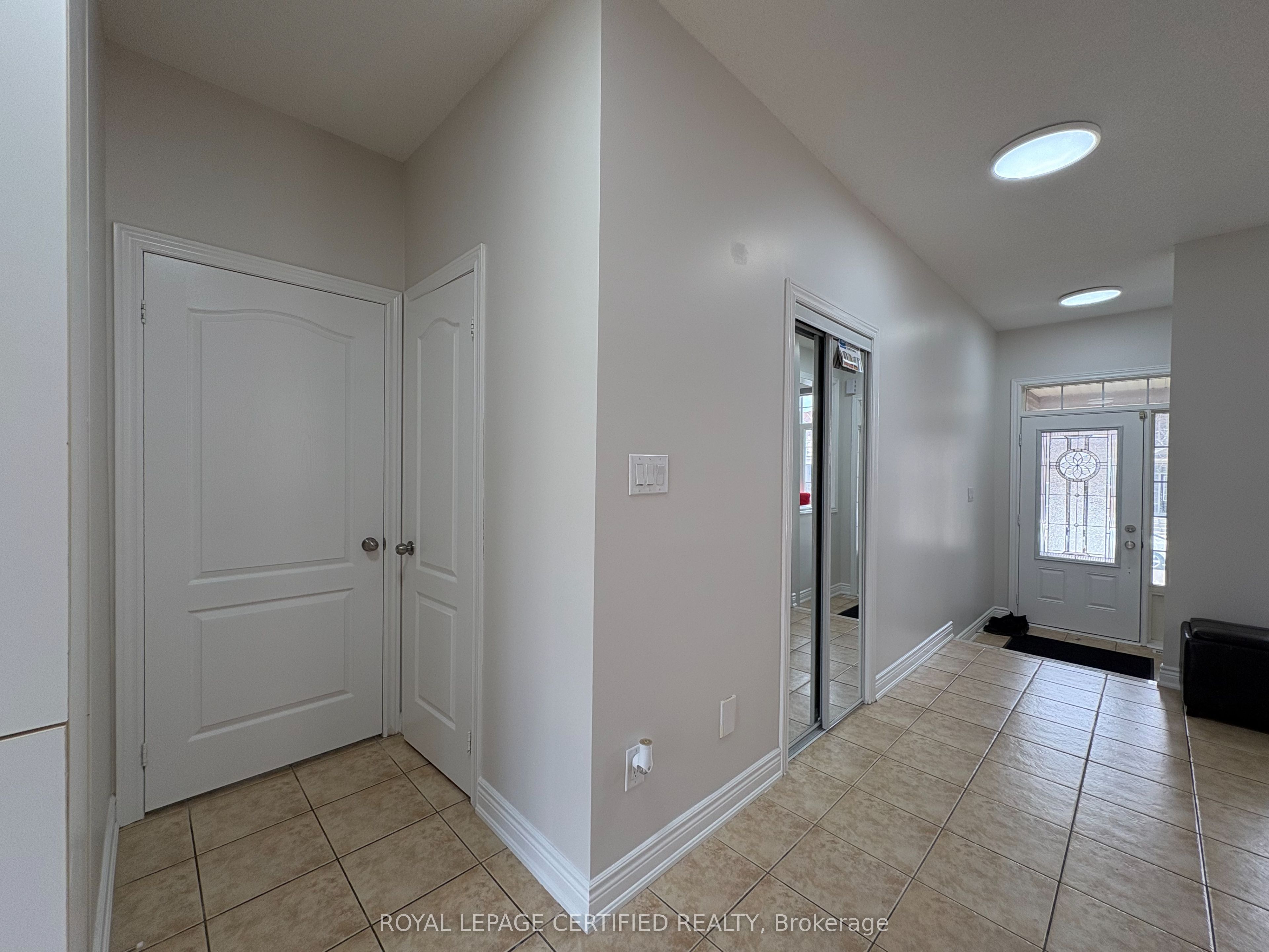 39 Blazing Star Drive, Brampton, ON, L6R 3E7 photo 4