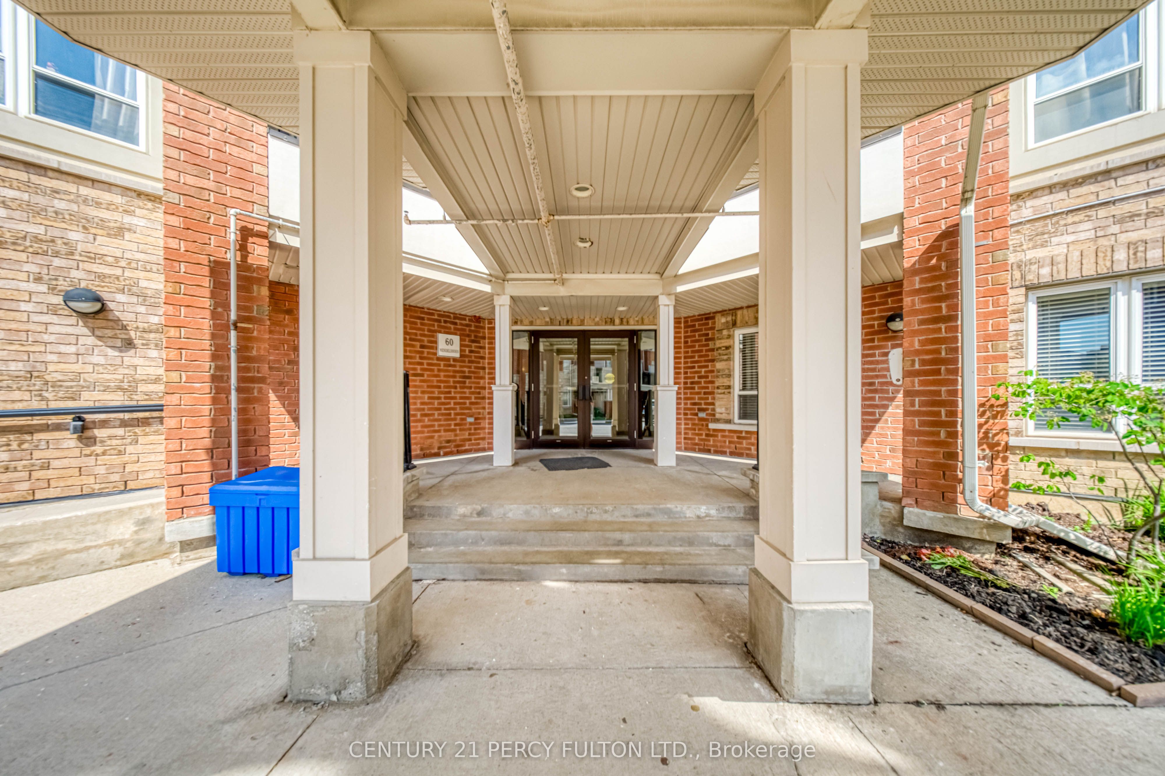 203-60 Mendelssohn Street, Toronto, ON, M1L 0G9 photo 4