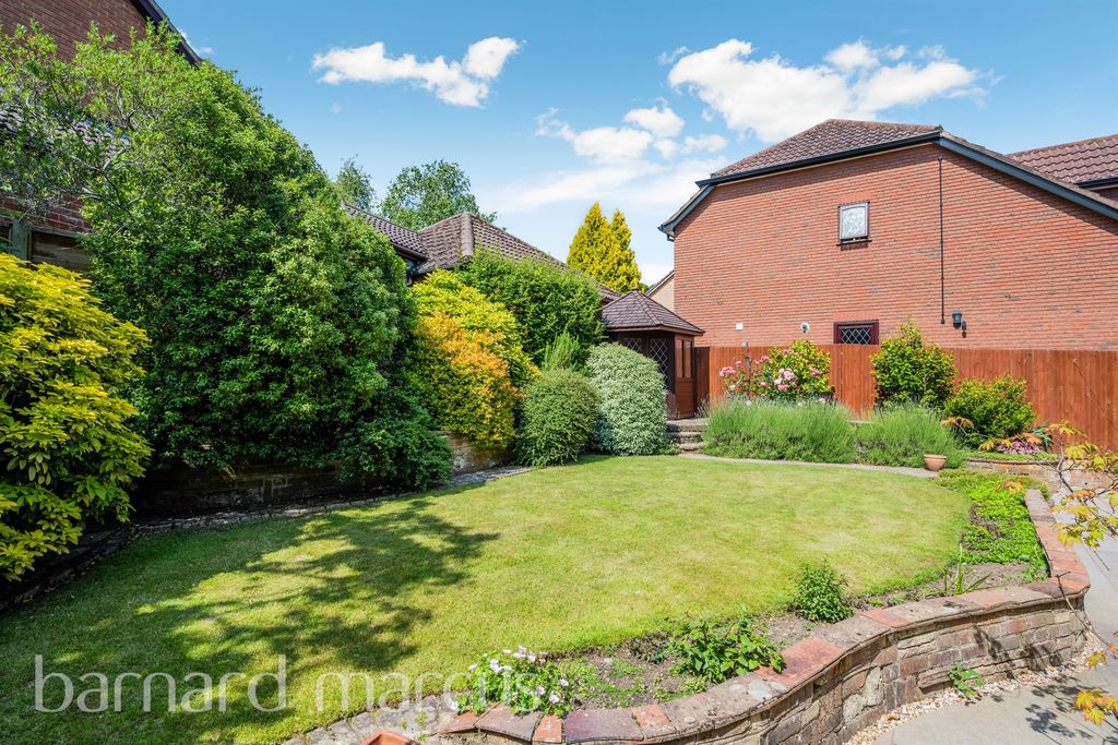 Additional image 19 of 4 bed detached house for saleCotland Acres, Redhill RH1
