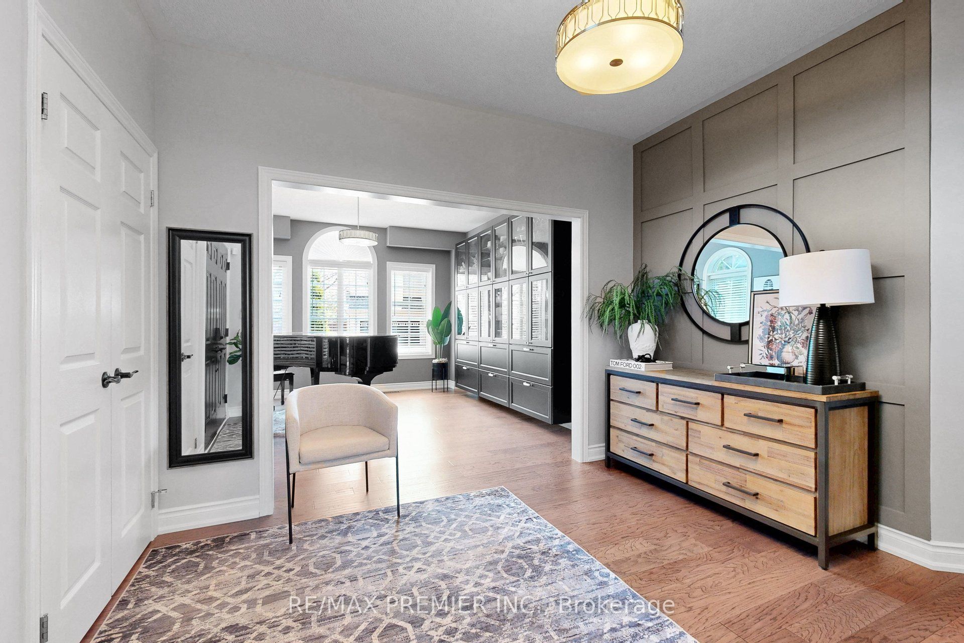124 Kingsview Drive, Vaughan, ON, L4H 3B4 photo 3