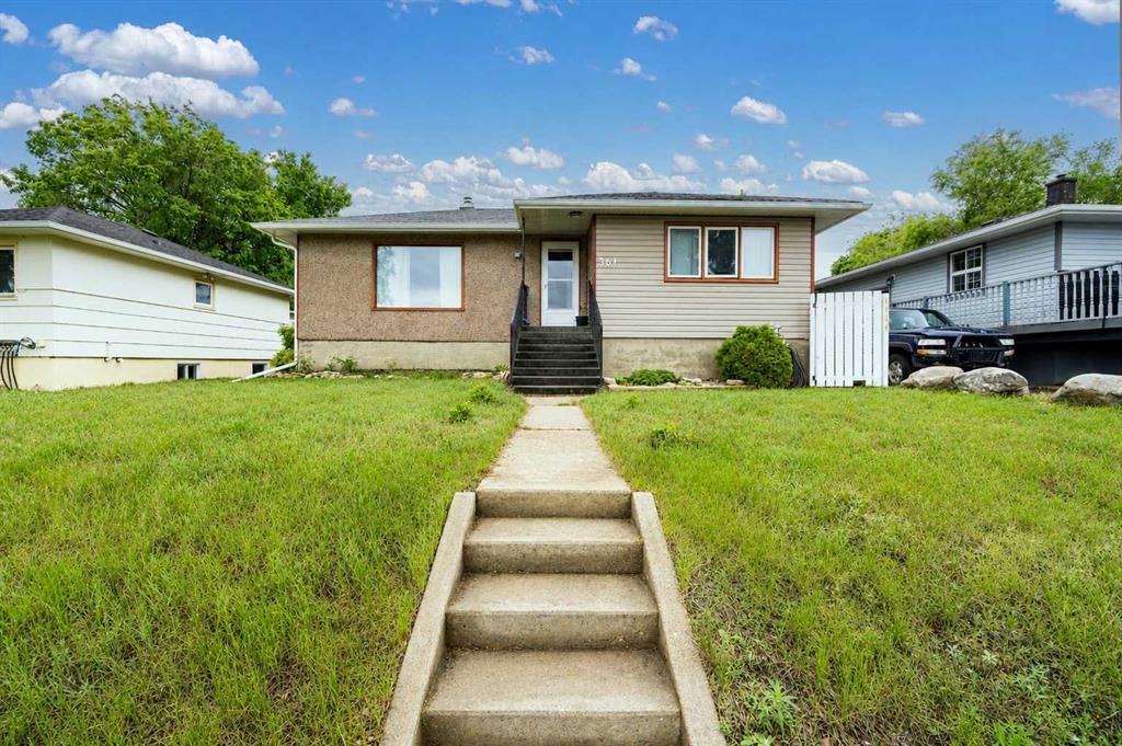 361 7 Street SW, Medicine Hat, AB, T1A4K3