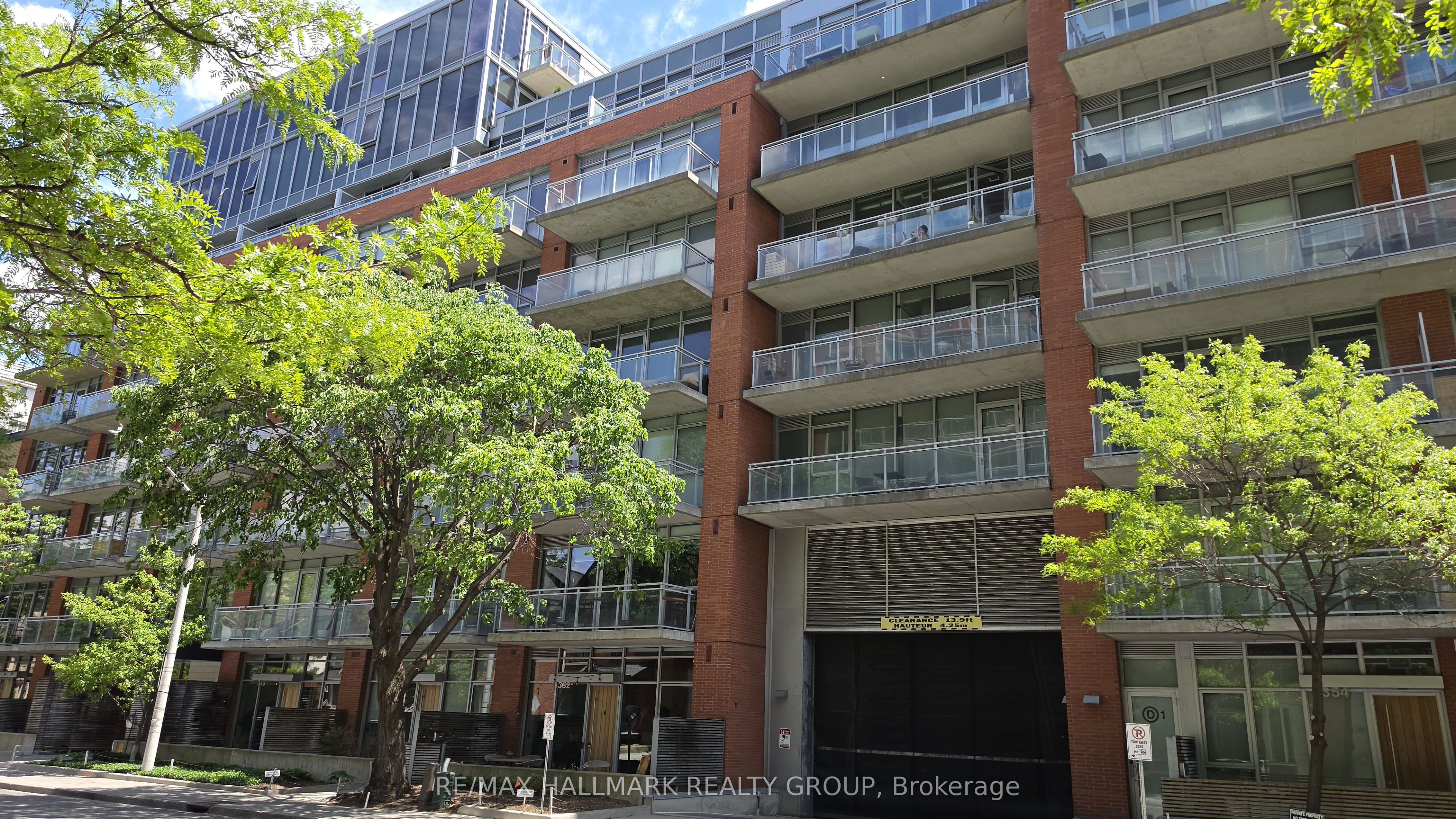 539-340 Mcleod Street, Ottawa, ON, K2P 1A4 photo 2