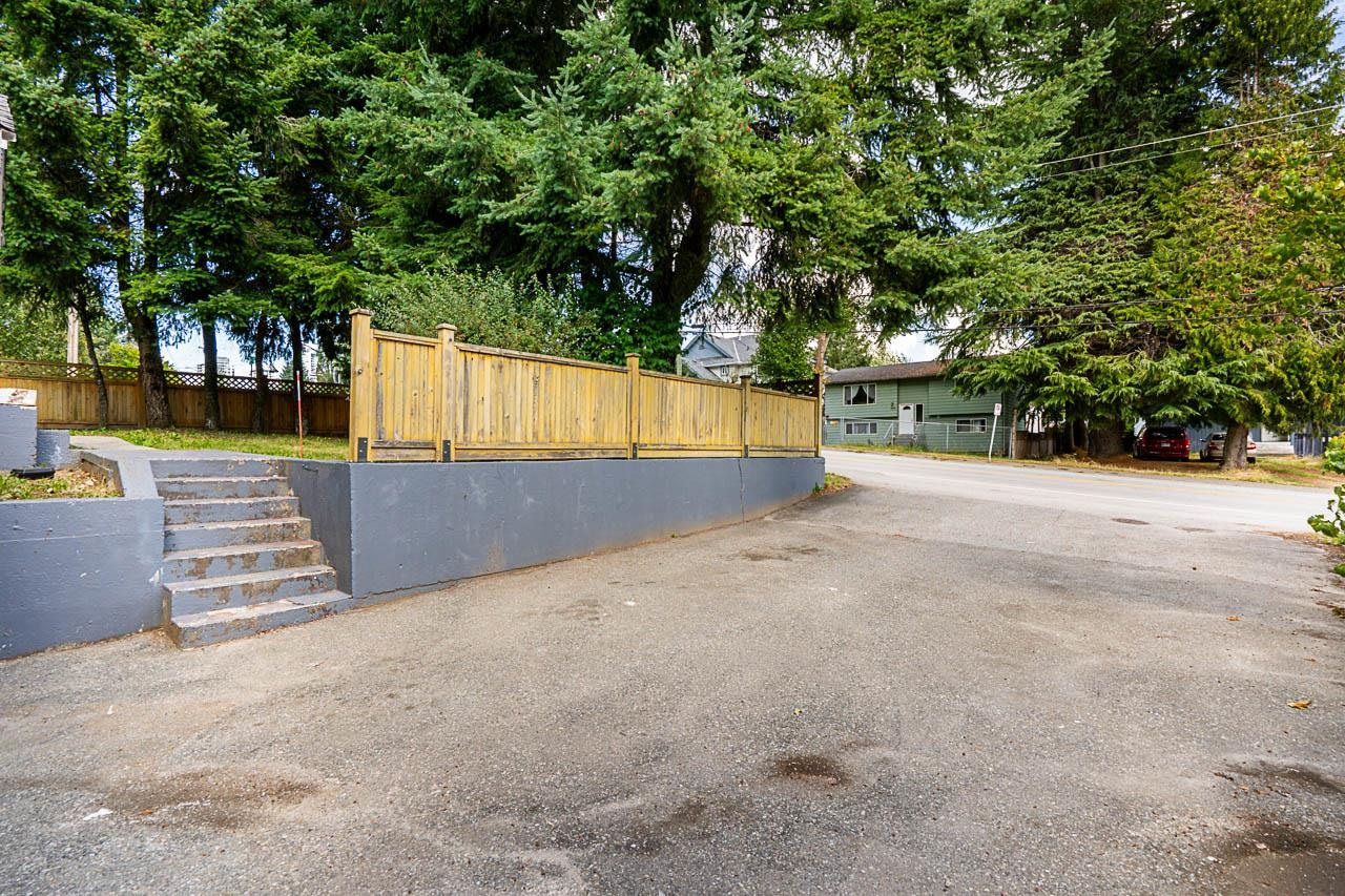 Additional image 3 of 9893 132 Street, Surrey, BC, V3T 3S7