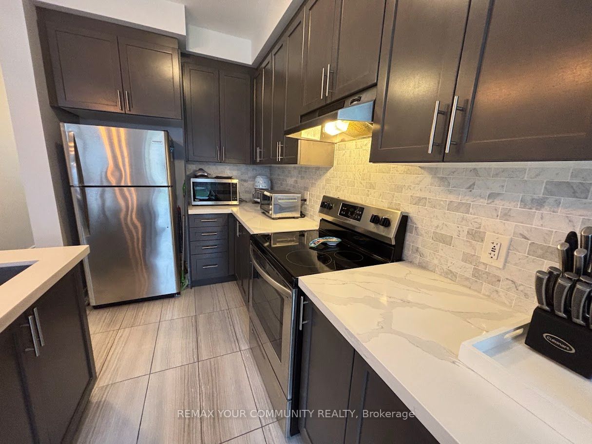 3 Frederick Pearson Street, East Gwillimbury, ON, L9N 0R9 photo 2