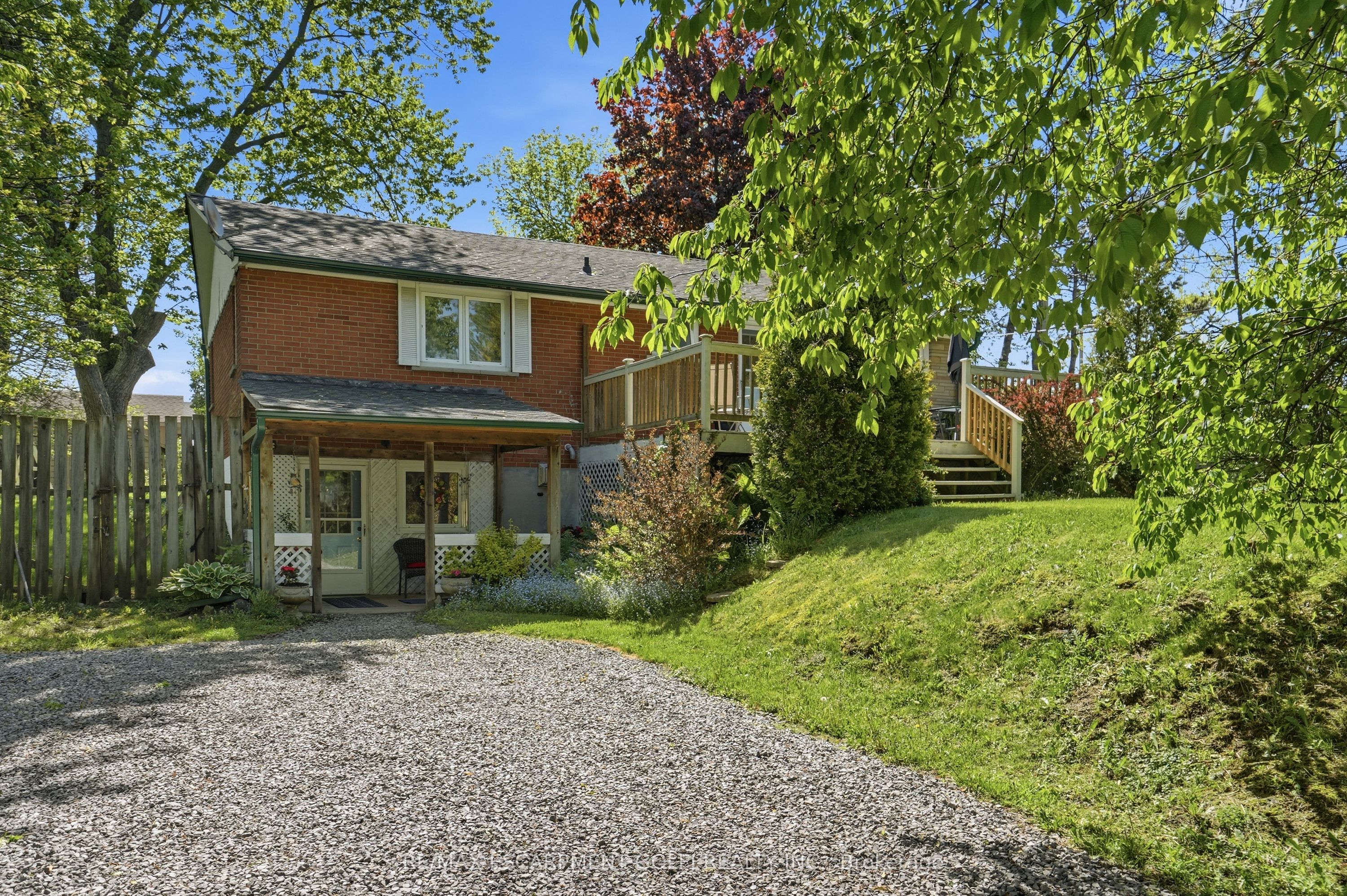 227 Glancaster Road, Hamilton, ON, L9G 3K9 photo 4