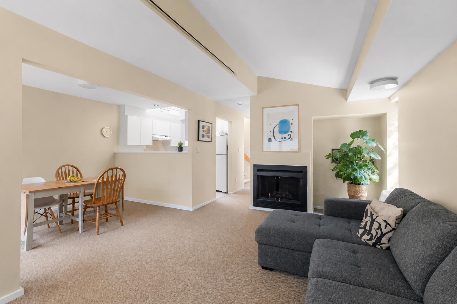 6372 Douglas Street, West Vancouver, BC, V7W 2E9 photo 3