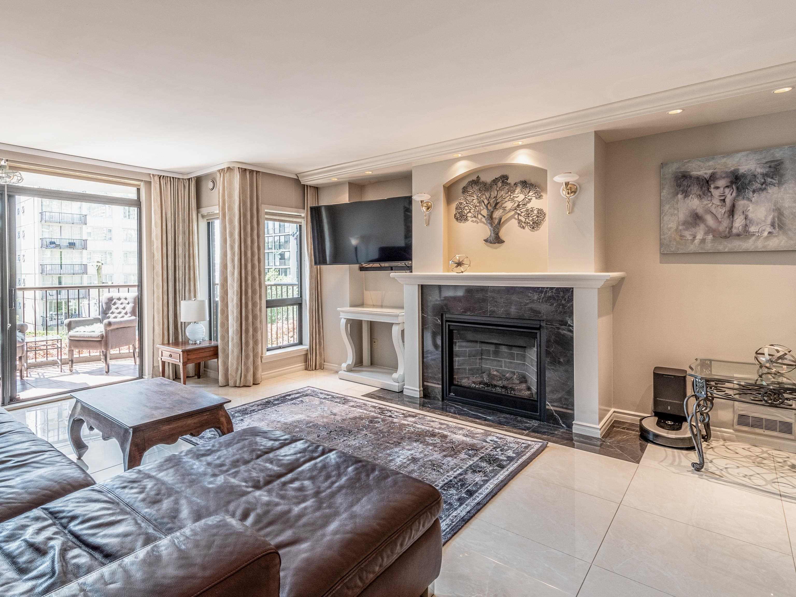302-1520 Harwood Street, Vancouver, BC, V6G 1X9