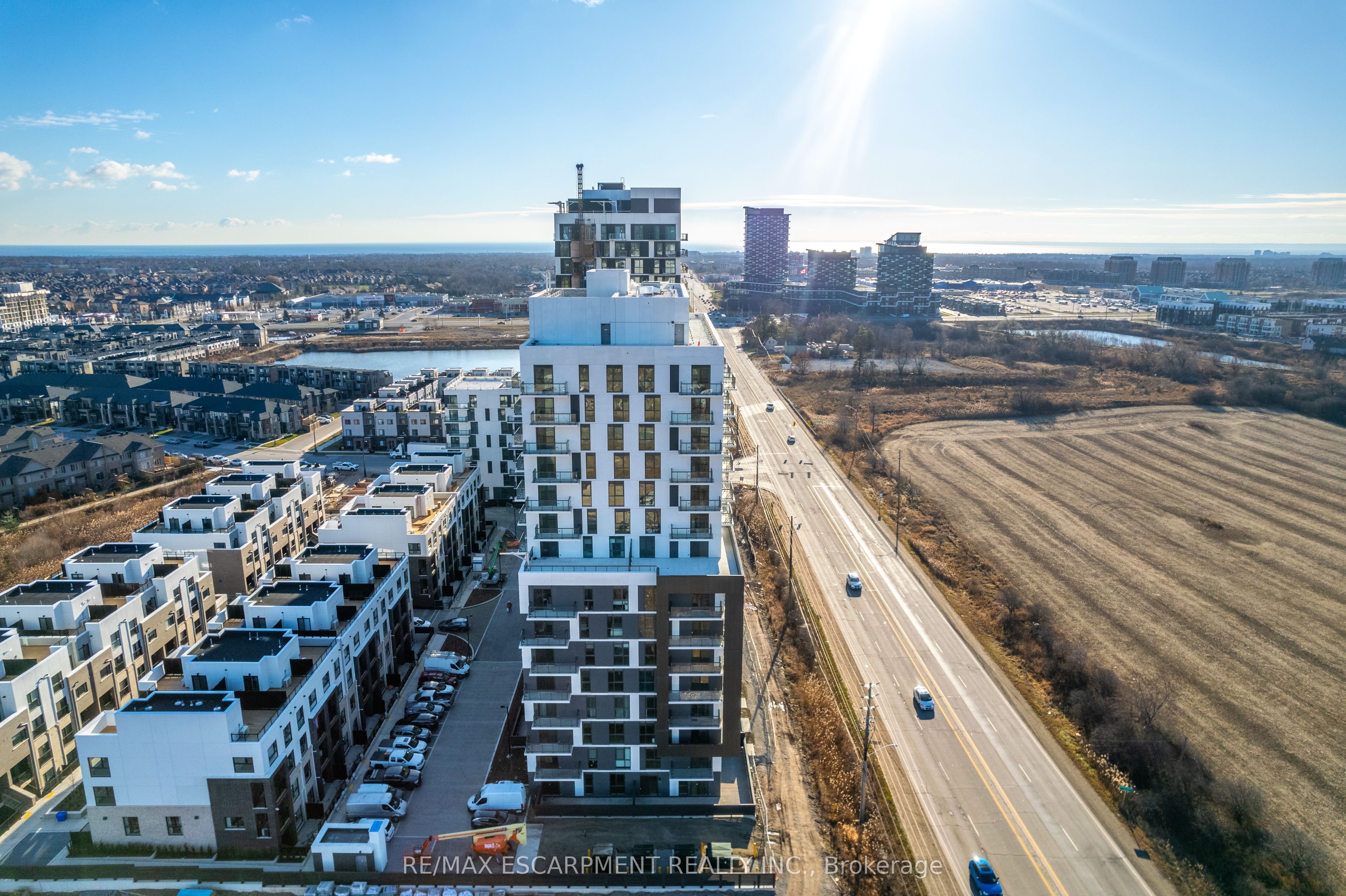 Additional image 5 of 906-345 Wheat Boom Drive, Oakville, ON, L6H 7X4