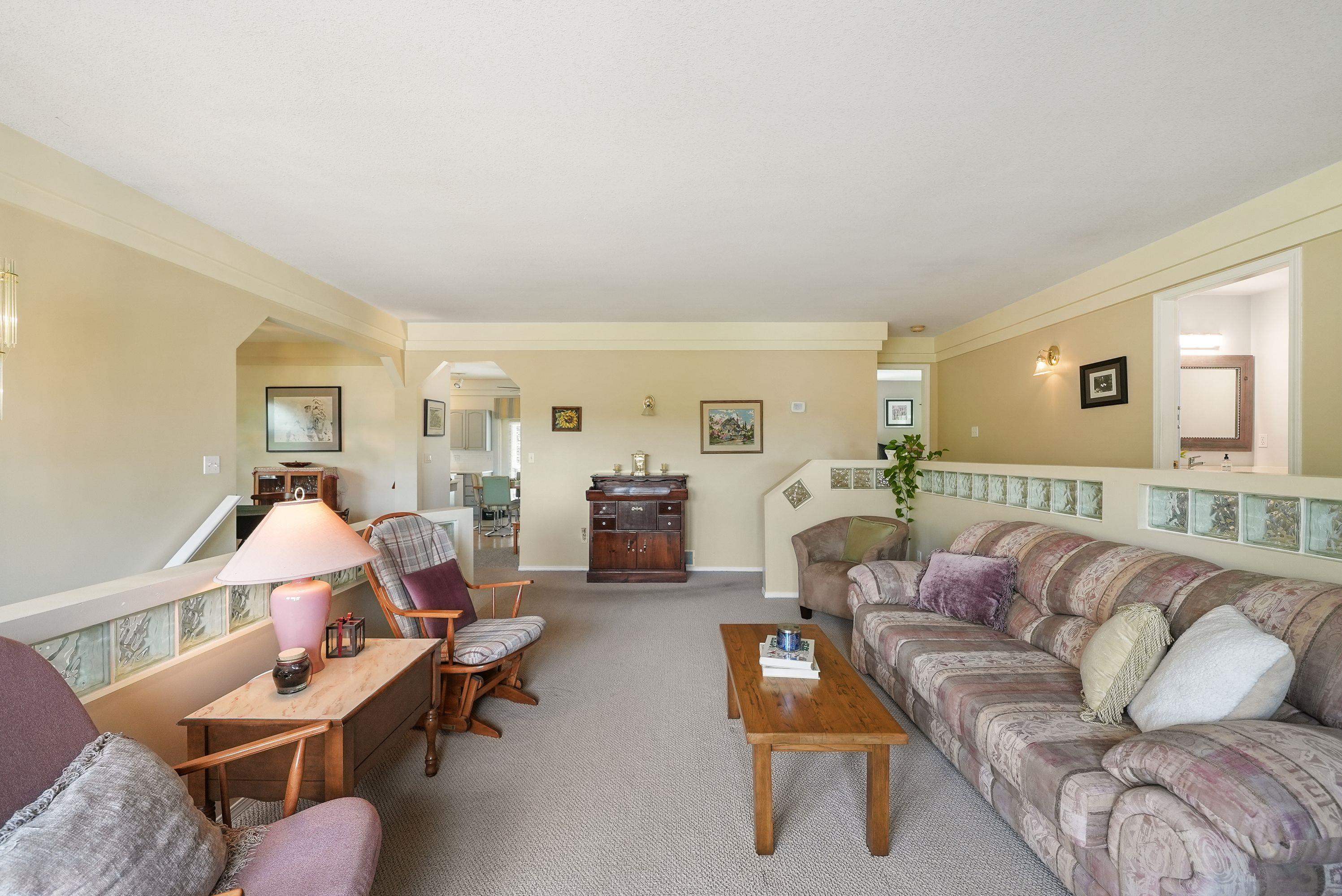 6027 192 Street, Surrey, BC, V3S 4N9 photo 3