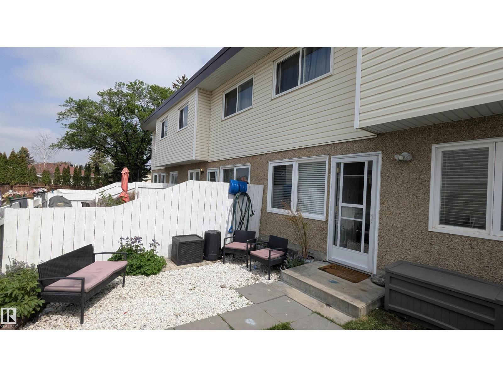 104-16344 109 Street NW, Edmonton, AB, T5X2T4