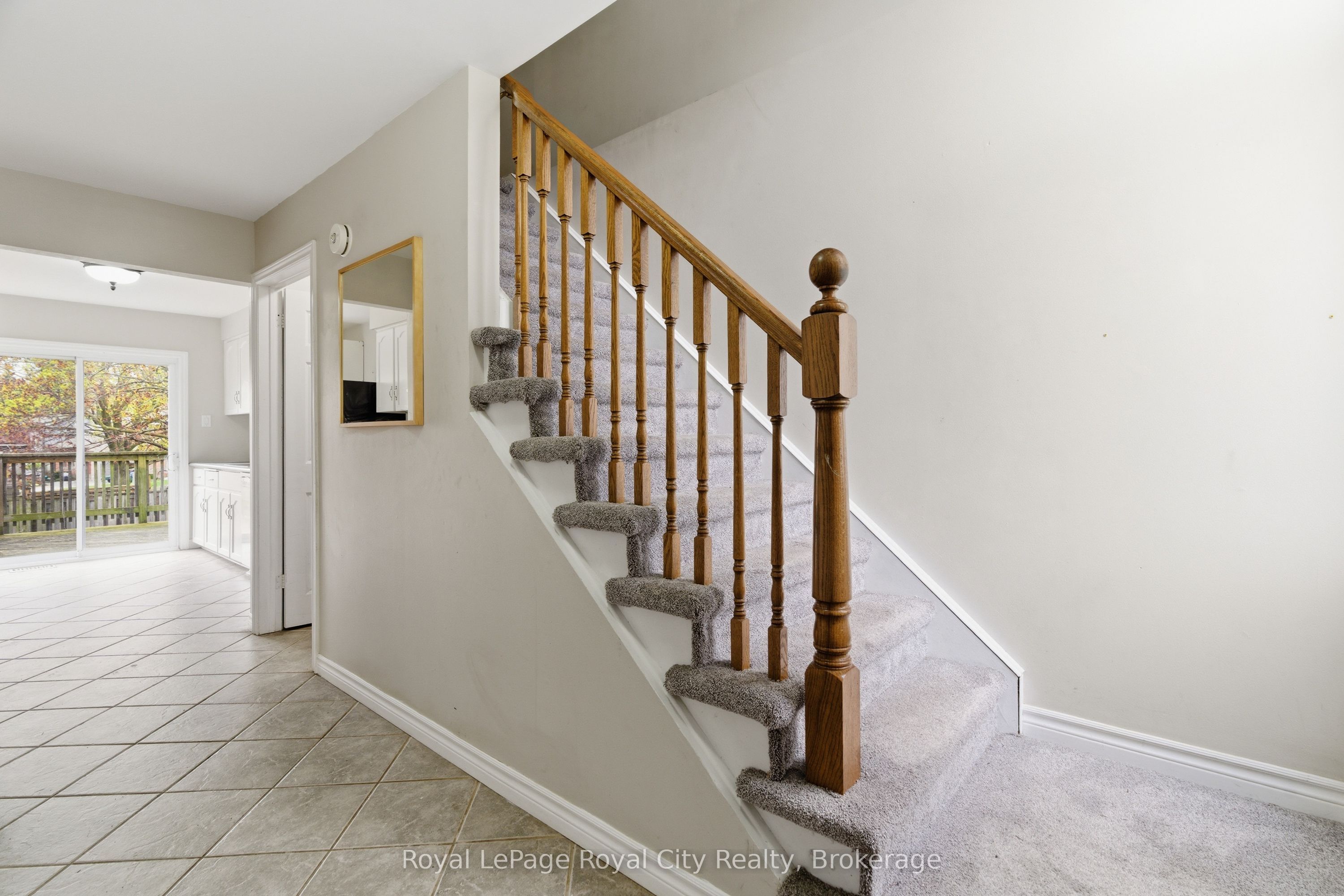 11 Sagewood Place, Guelph, ON, N1G 3M8 photo 4