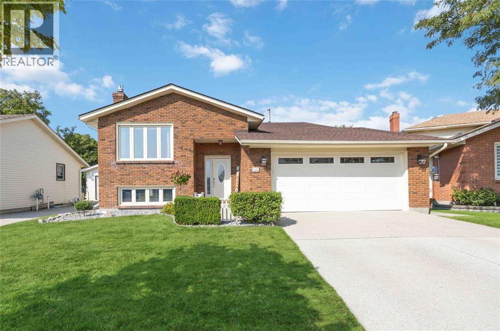 222 Thames Crescent, Sarnia, ON, N7S5C9