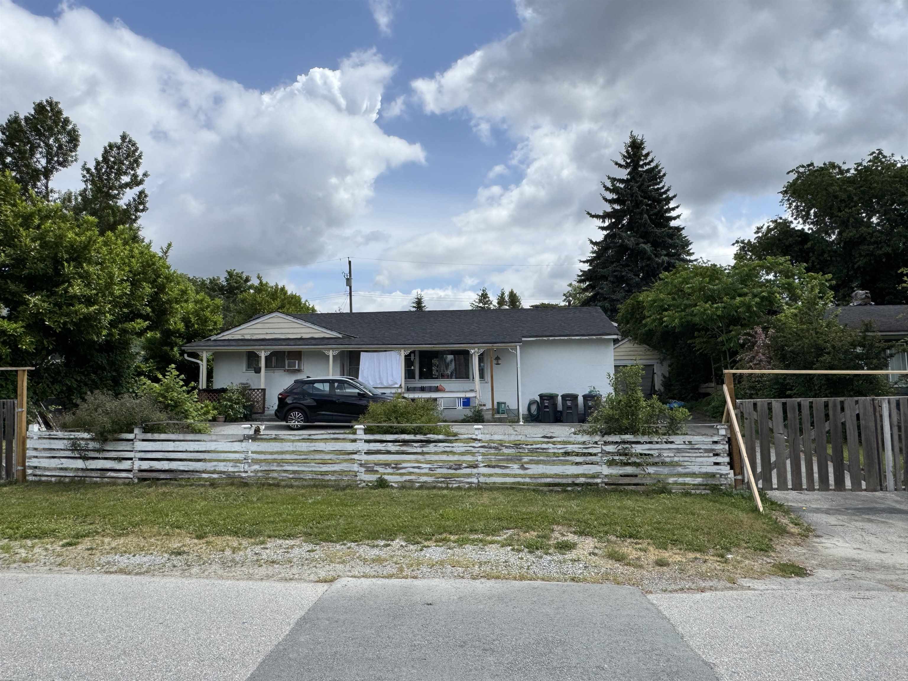 10618 137a Street, Surrey, BC, V3T 4J6