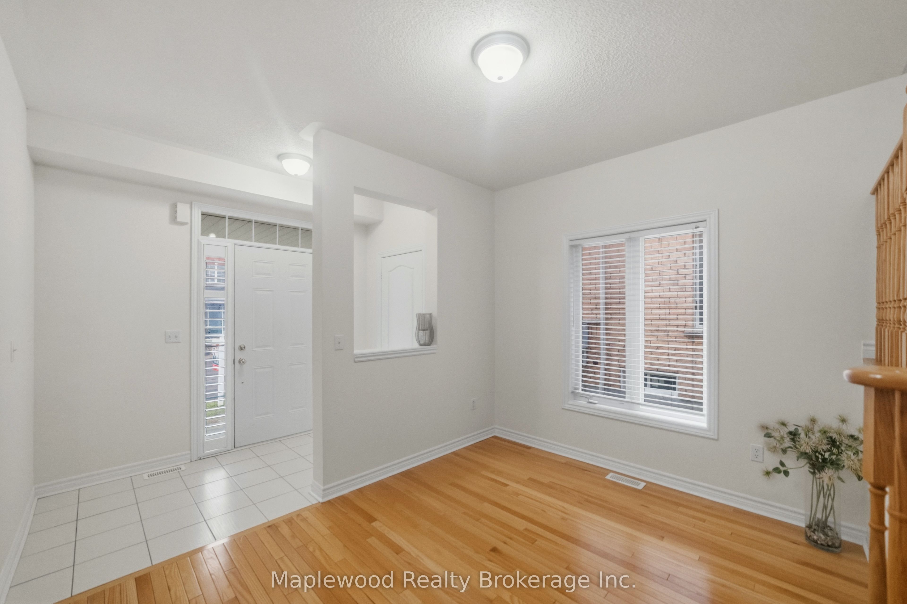 Additional image 3 of 1712 Carousel Drive, Pickering, ON, L1X 0C1