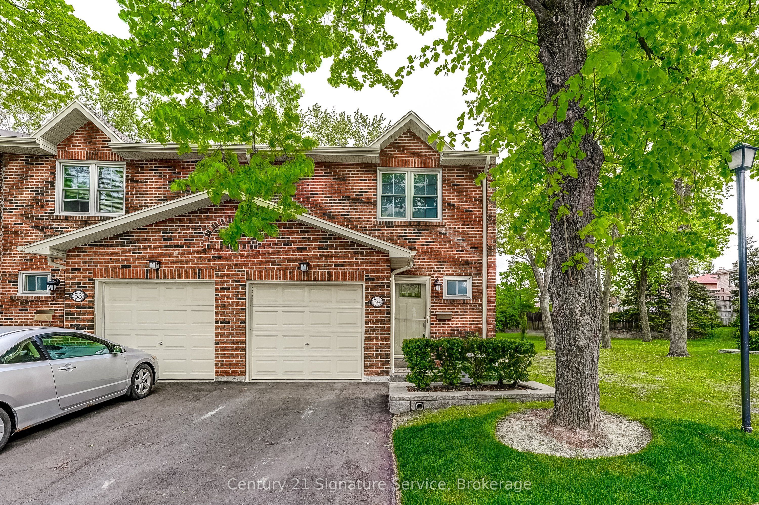 54-1951 Rathburn Road E, Mississauga, ON, L4W 2N9