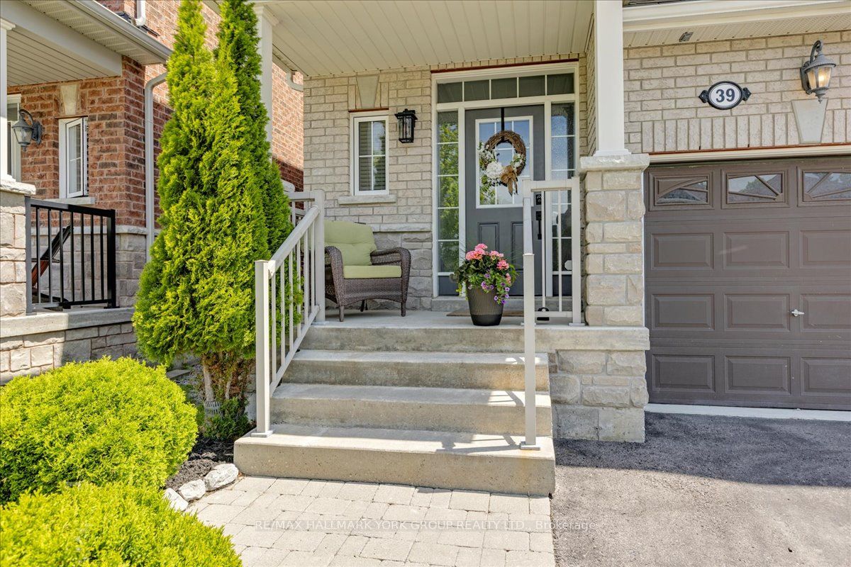 39 Prosser Crescent, Georgina, ON, L0E 1R0 photo 3