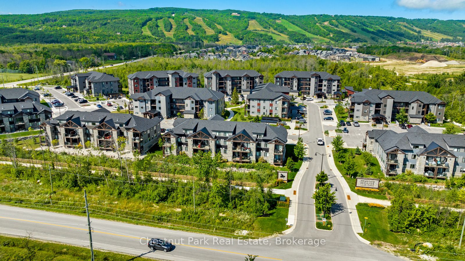 305-10 Beausoleil Lane, Blue Mountains, ON, L9Y 2X5 photo 2