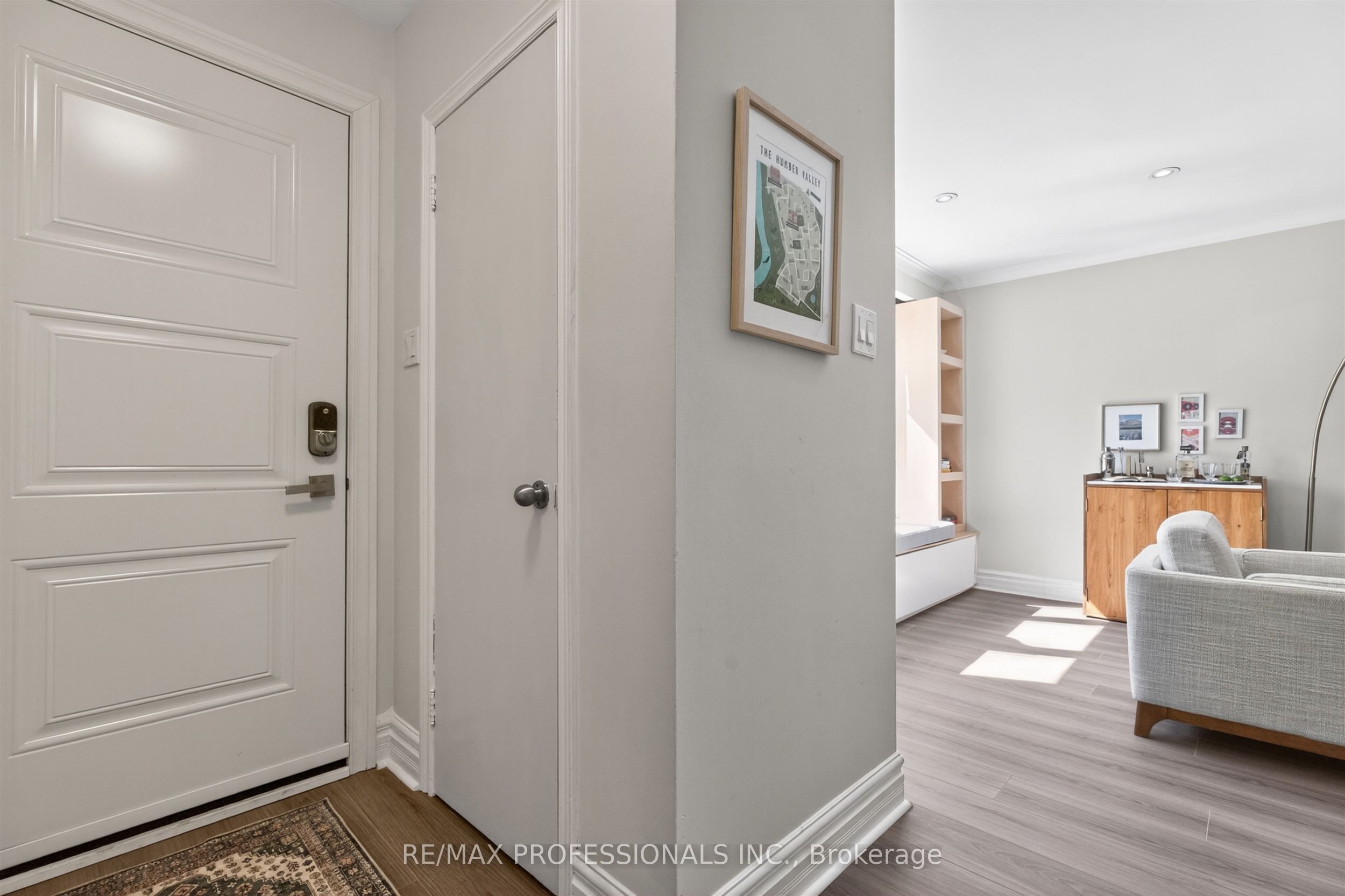 69 Skylark Road, Toronto, ON, M6S 4M5 photo 4