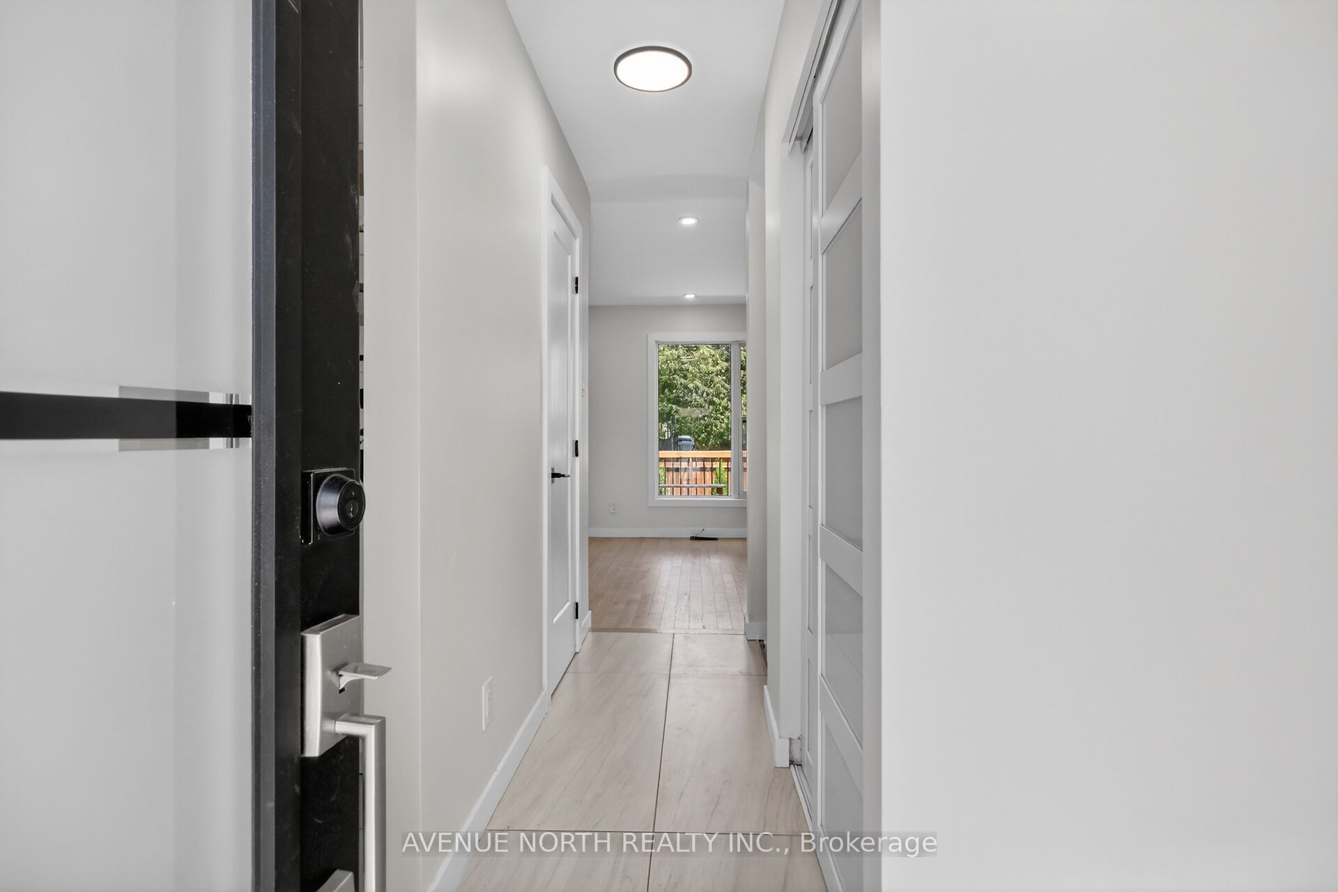 564 Seyton Drive, Ottawa, ON, K2H 9B2 photo 3