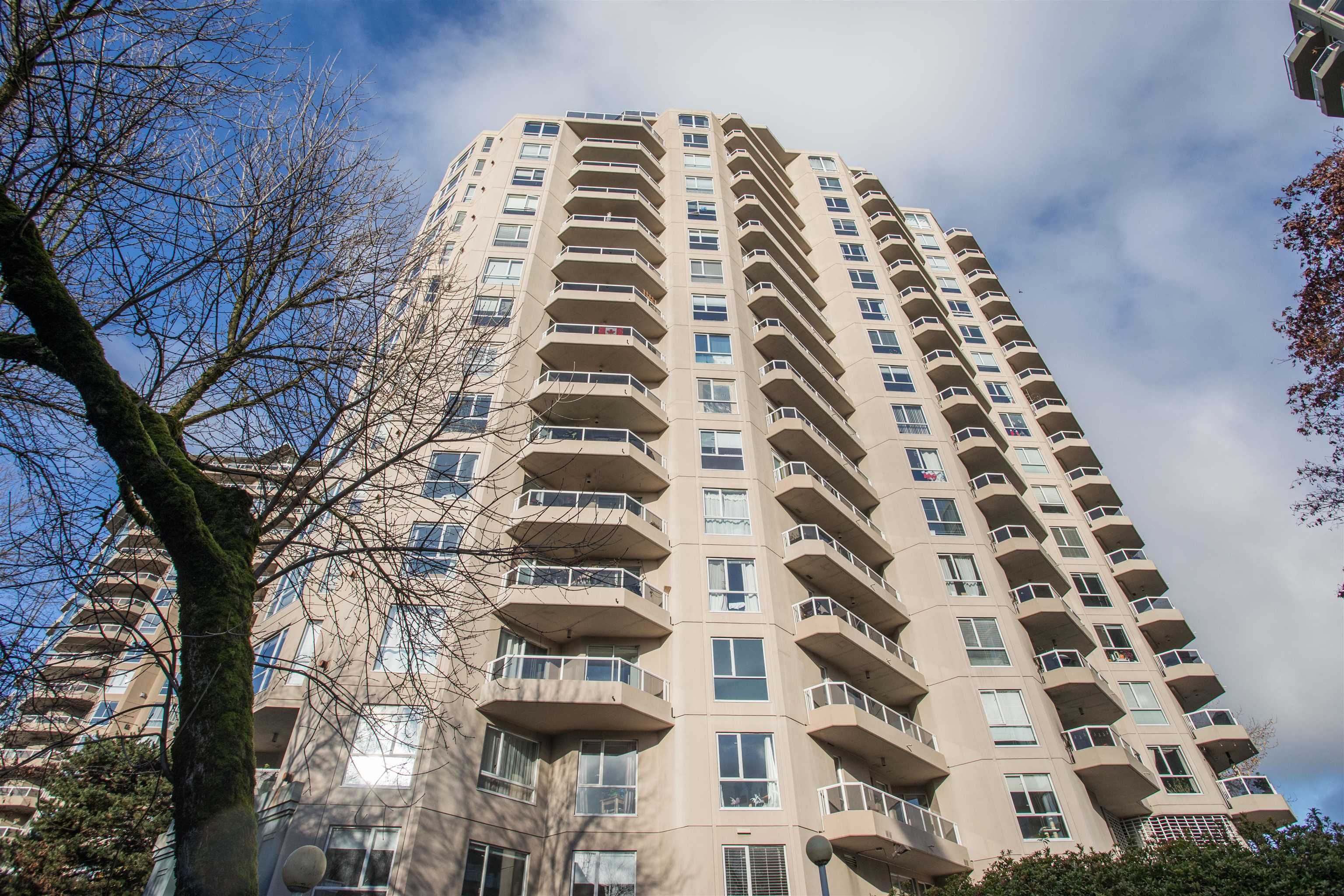 1003-1185 Quayside Drive Drive, New Westminster, BC, V3M 6T8