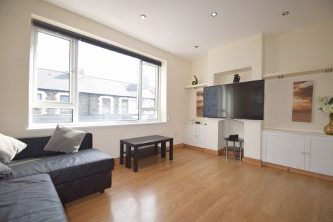 Kings Road, Cardiff CF11
