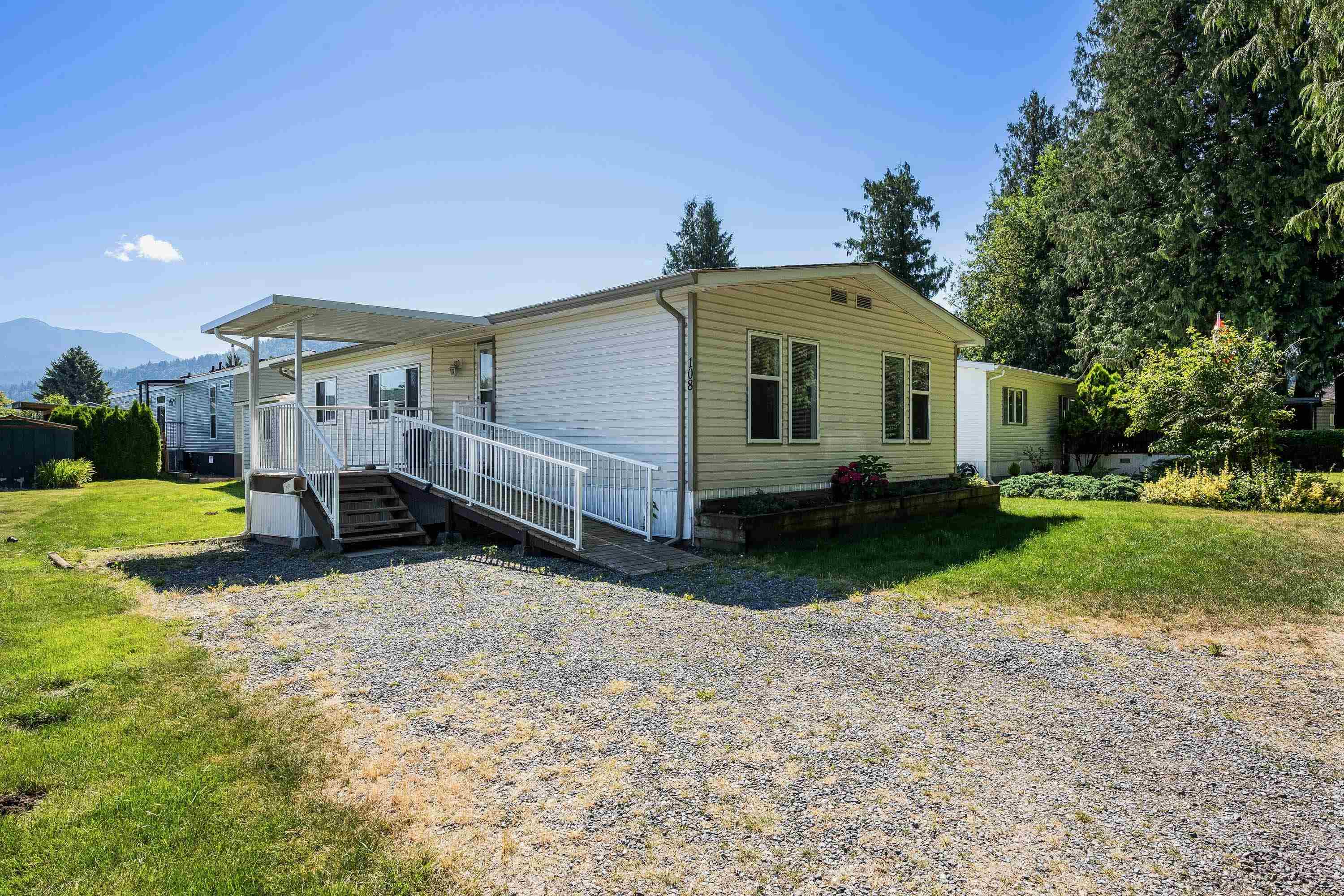 108-6035 Vedder Road, Chilliwack, BC, V2R 1C5
