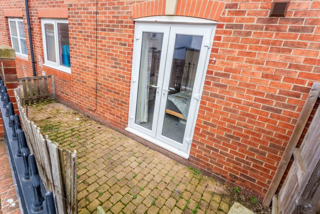 Additional image 9 of 2 bed flat for saleRegency Mews, Redcar TS10