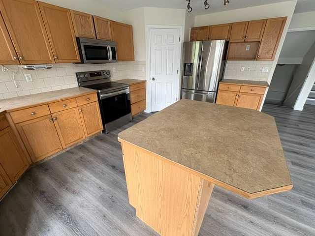 531 Stonegate Road NW, Airdrie, AB, T4B 2Z9 photo 3