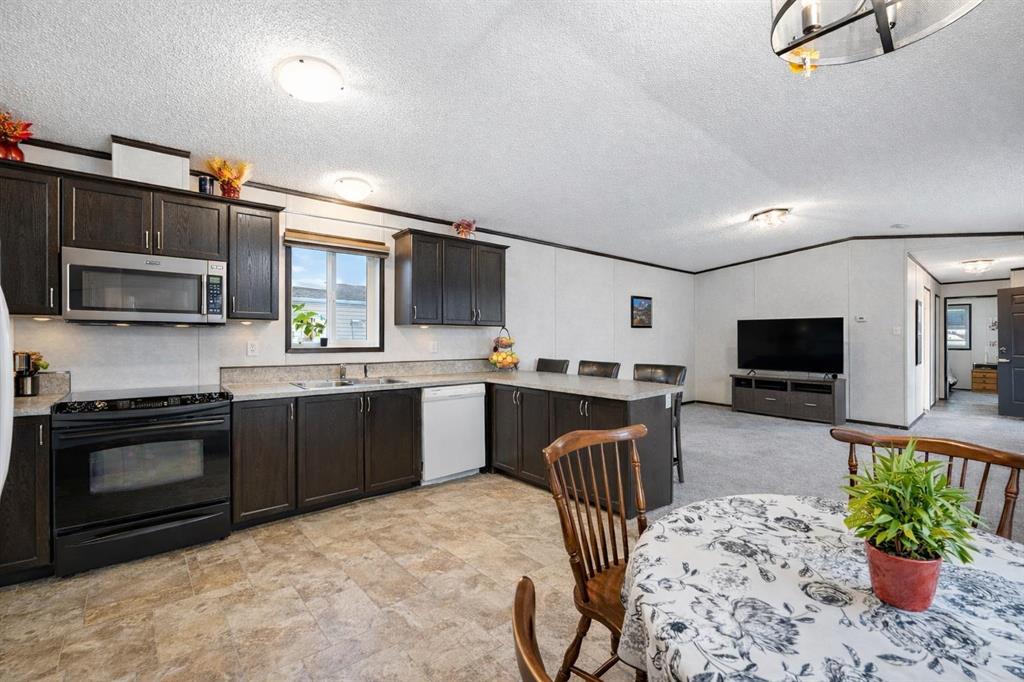 Additional image 3 of 113 Heritage Drive, Okotoks, AB, T1S 1M4