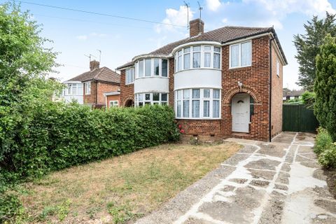University / Hospital Area, Berkshire RG2