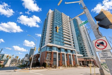 705-5 Wellington Street S, Kitchener, ON, N2G 0E3 photo 3