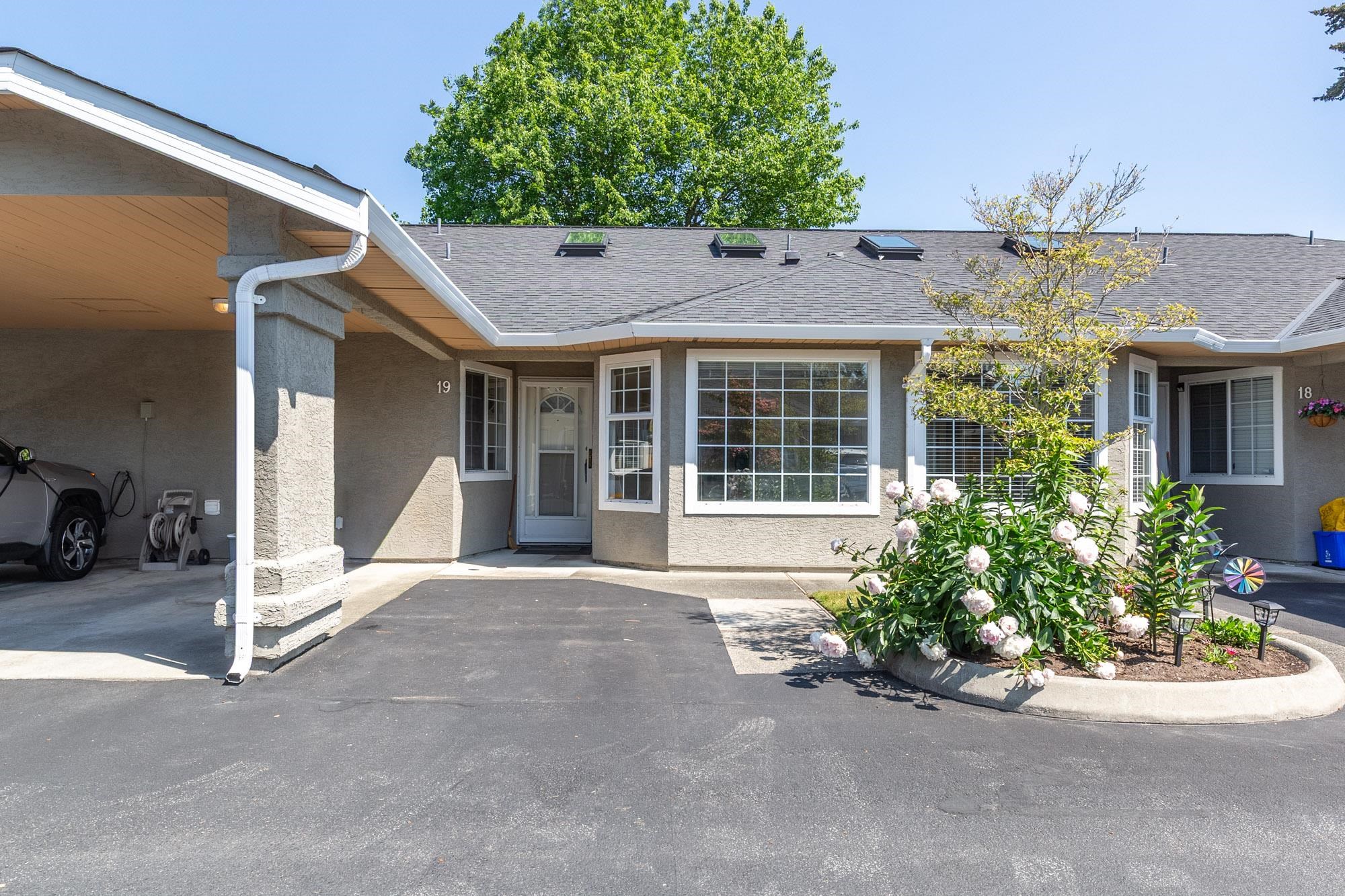 19-12311 Cambie Road, Richmond, BC, V6V 1G5
