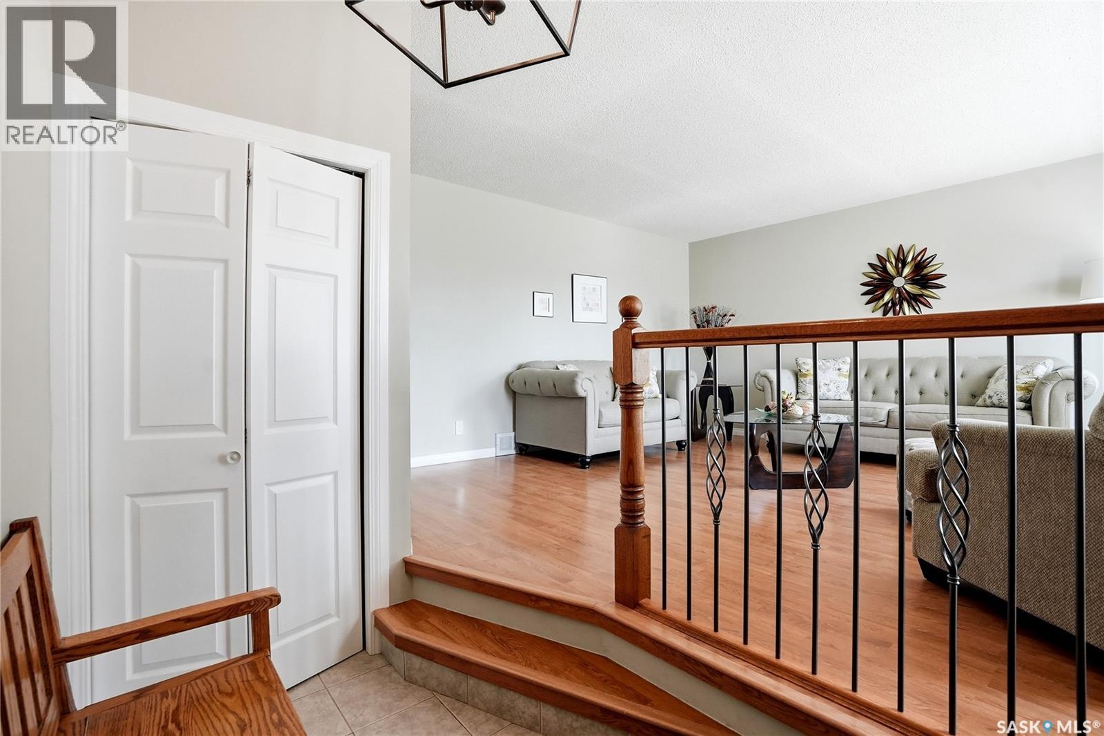 315 Smith Place, Saskatoon, SK, S7M5E7 photo 3
